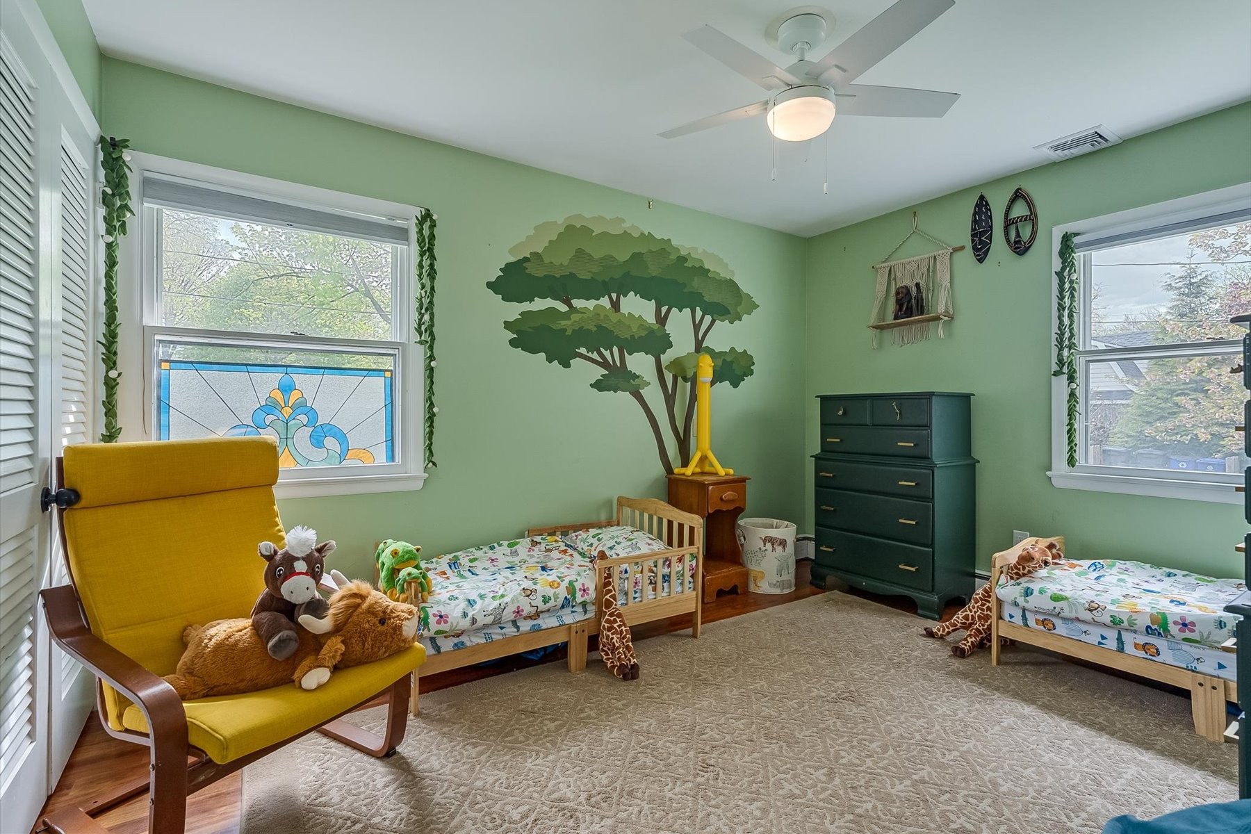  Quintessential Americana Ranch Style Home - 物件實景