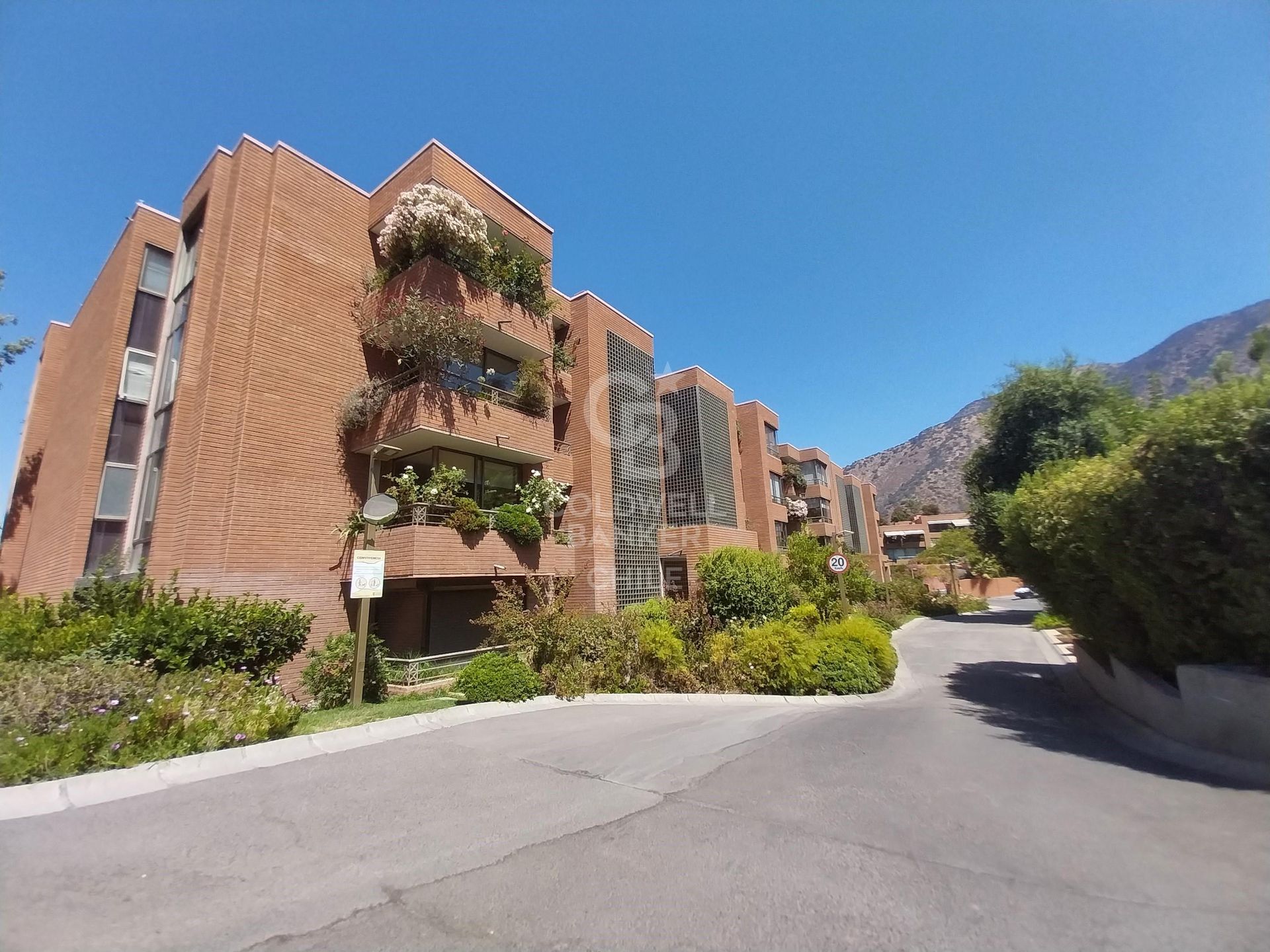 Vitacura, Chile, 5 Bedrooms Bedrooms, ,5 BathroomsBathrooms,Residential,For Sale,1691768