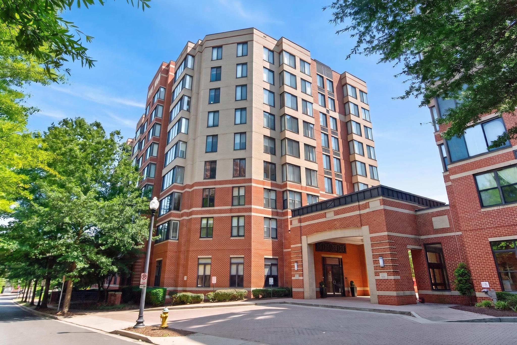  2220 Fairfax Drive, Arlington, VA, 22201 - 物件實景