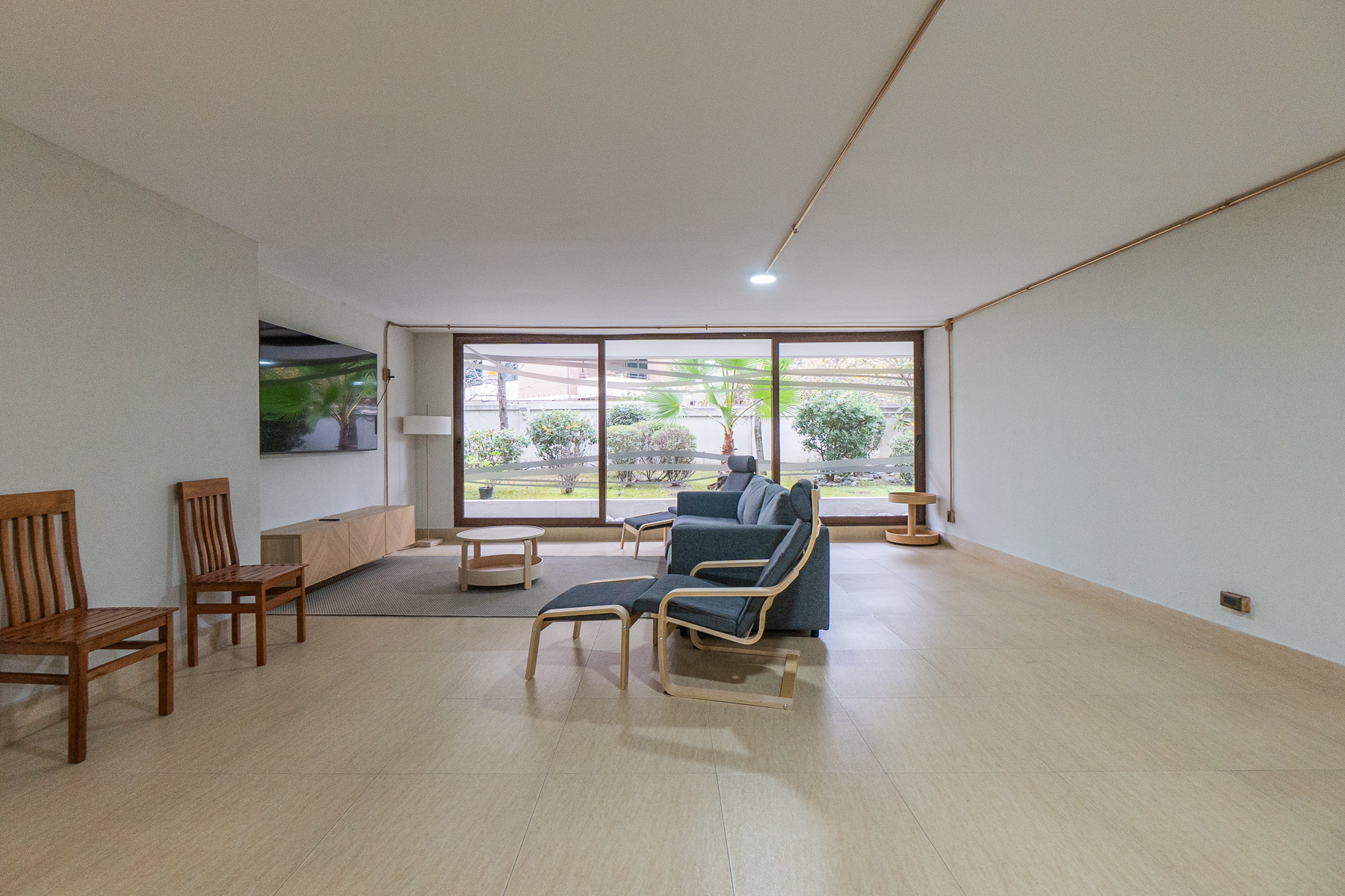  Modern 2-Bedroom, 2-Bathroom Apartment – Ideal Investment Opportunity - 物件實景