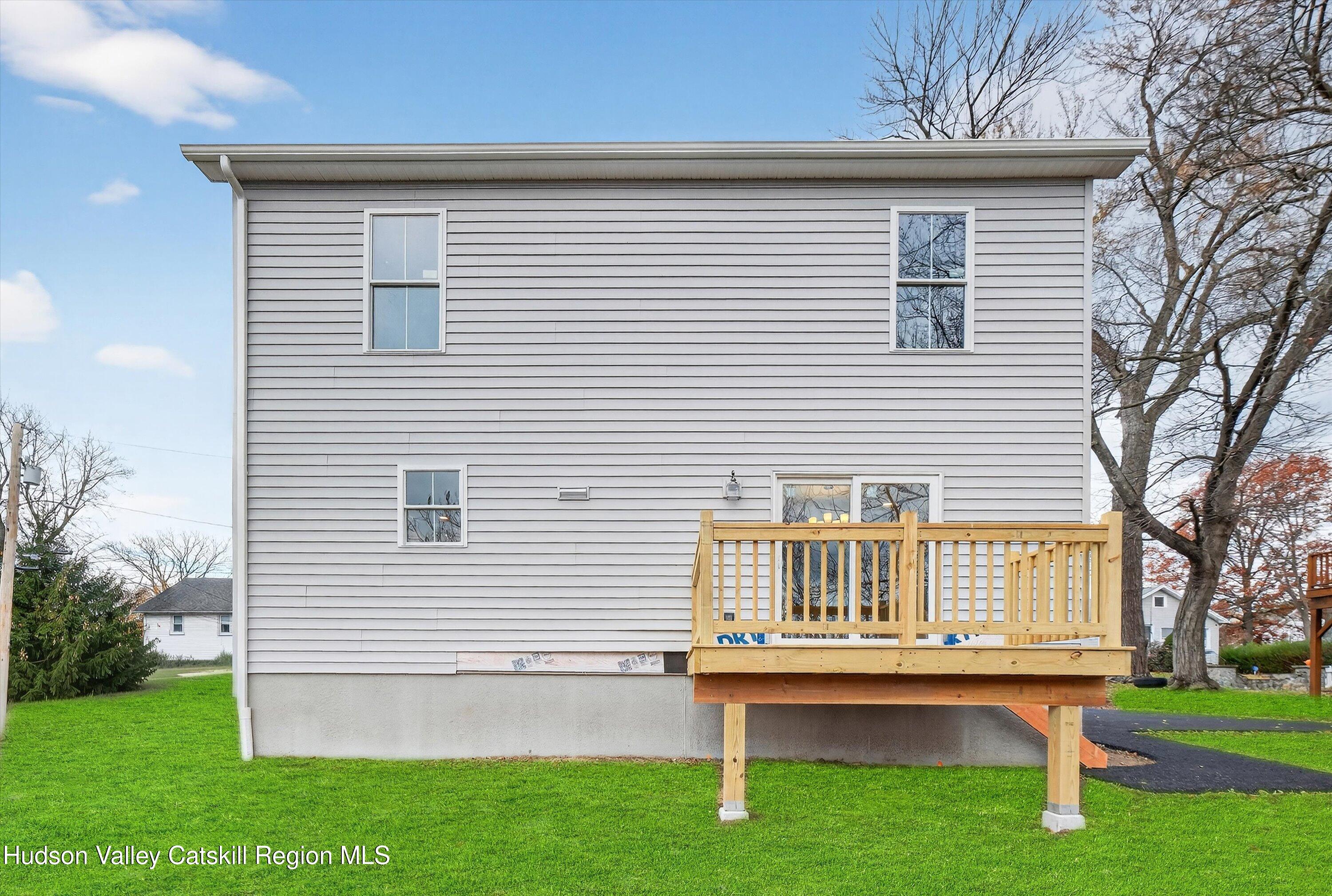 Saugerties, New York, 12477, United States, 3 Bedrooms Bedrooms, ,3 BathroomsBathrooms,Residential,For Sale,1994537