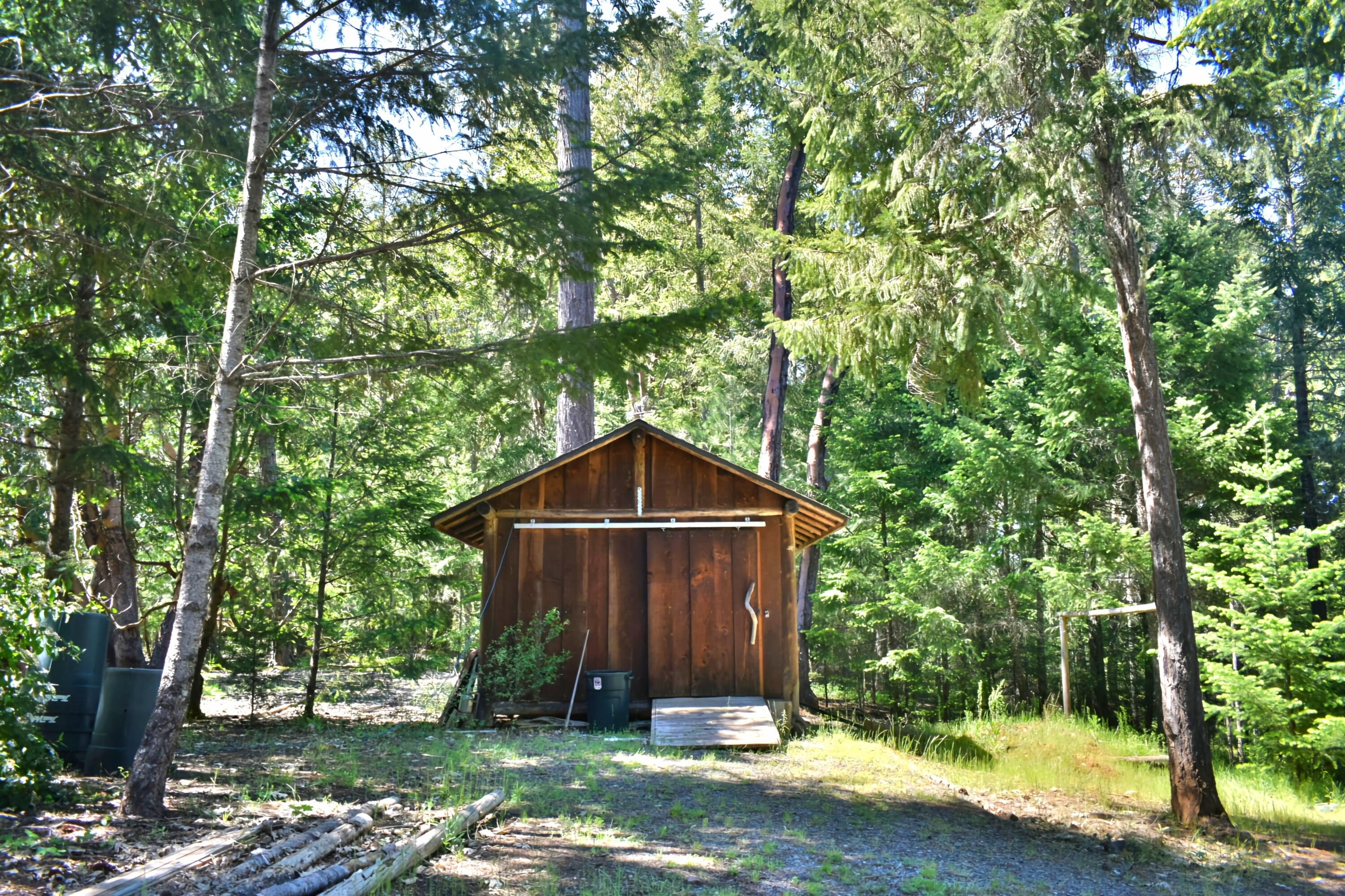 Cave Junction, Oregon, 97523, United States, 3 Bedrooms Bedrooms, ,3 BathroomsBathrooms,Residential,For Sale,1975674