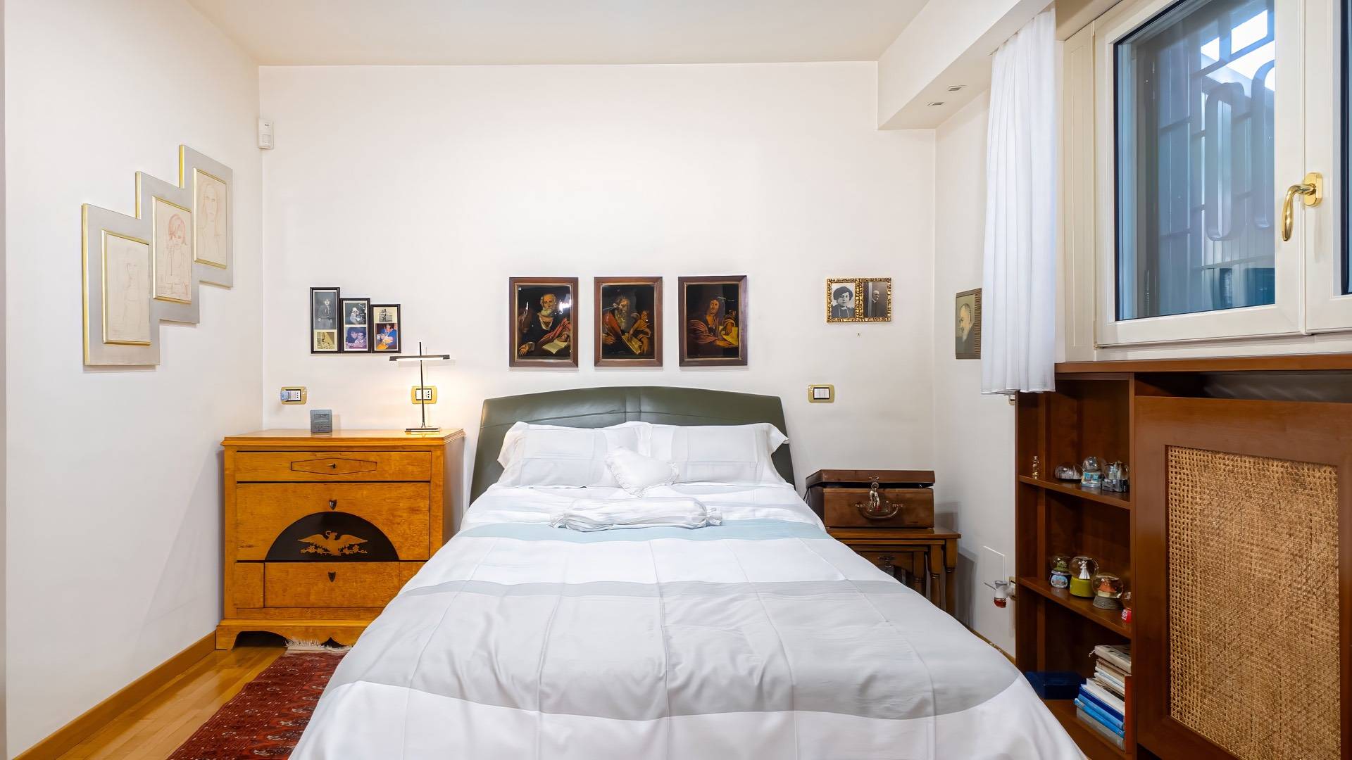 Roma, Roma, 00100, IT, 5 Bedrooms Bedrooms, ,7 BathroomsBathrooms,Residential,For Sale,1805365