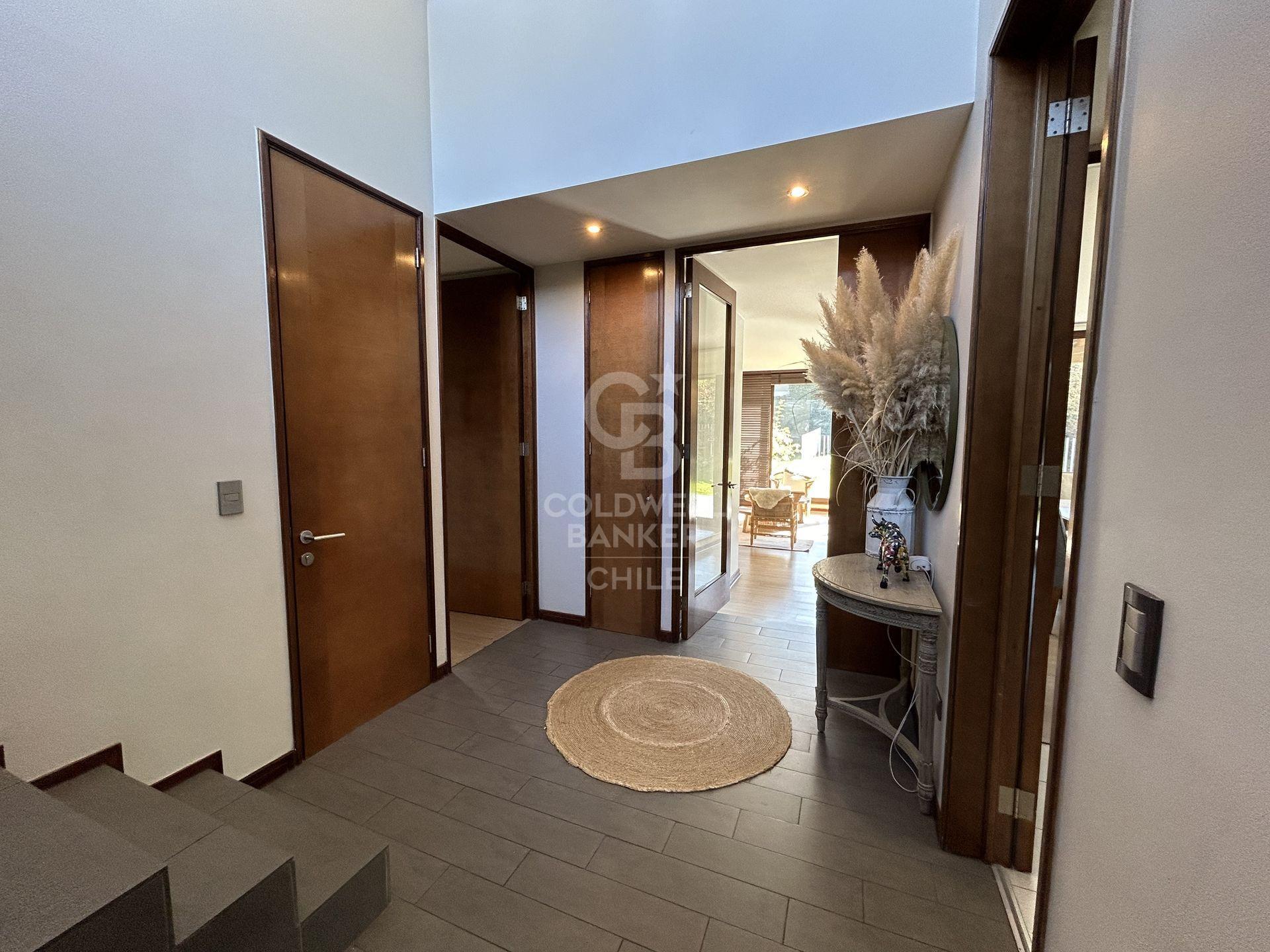 Colina, Chile, 4 Bedrooms Bedrooms, ,4 BathroomsBathrooms,Residential,For Sale,1897040