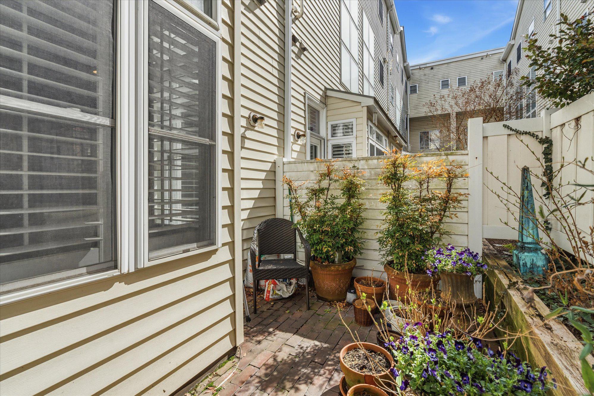 610 Tivoli Passage Way, Alexandria, VA, 22314 - 物件實景