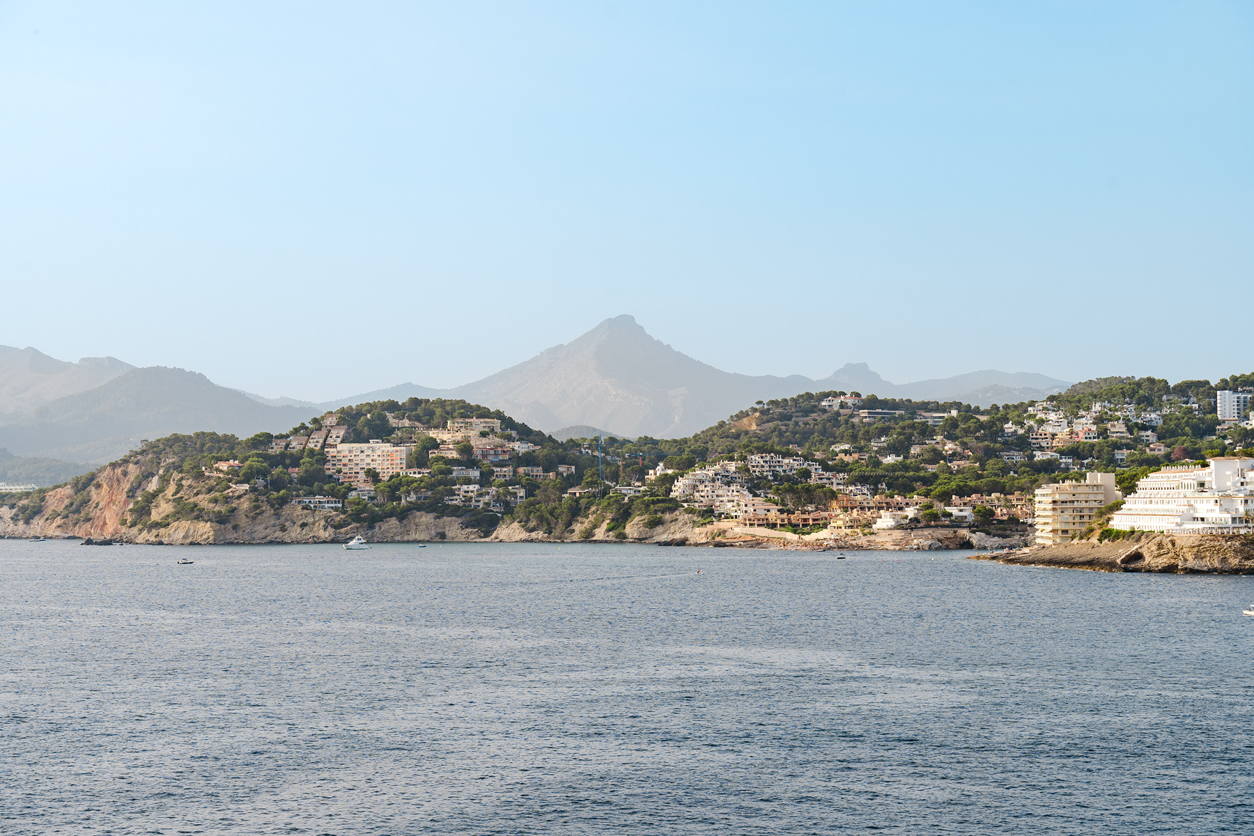  Renovated villa with pool on the front line in Santa Ponsa - 物件實景