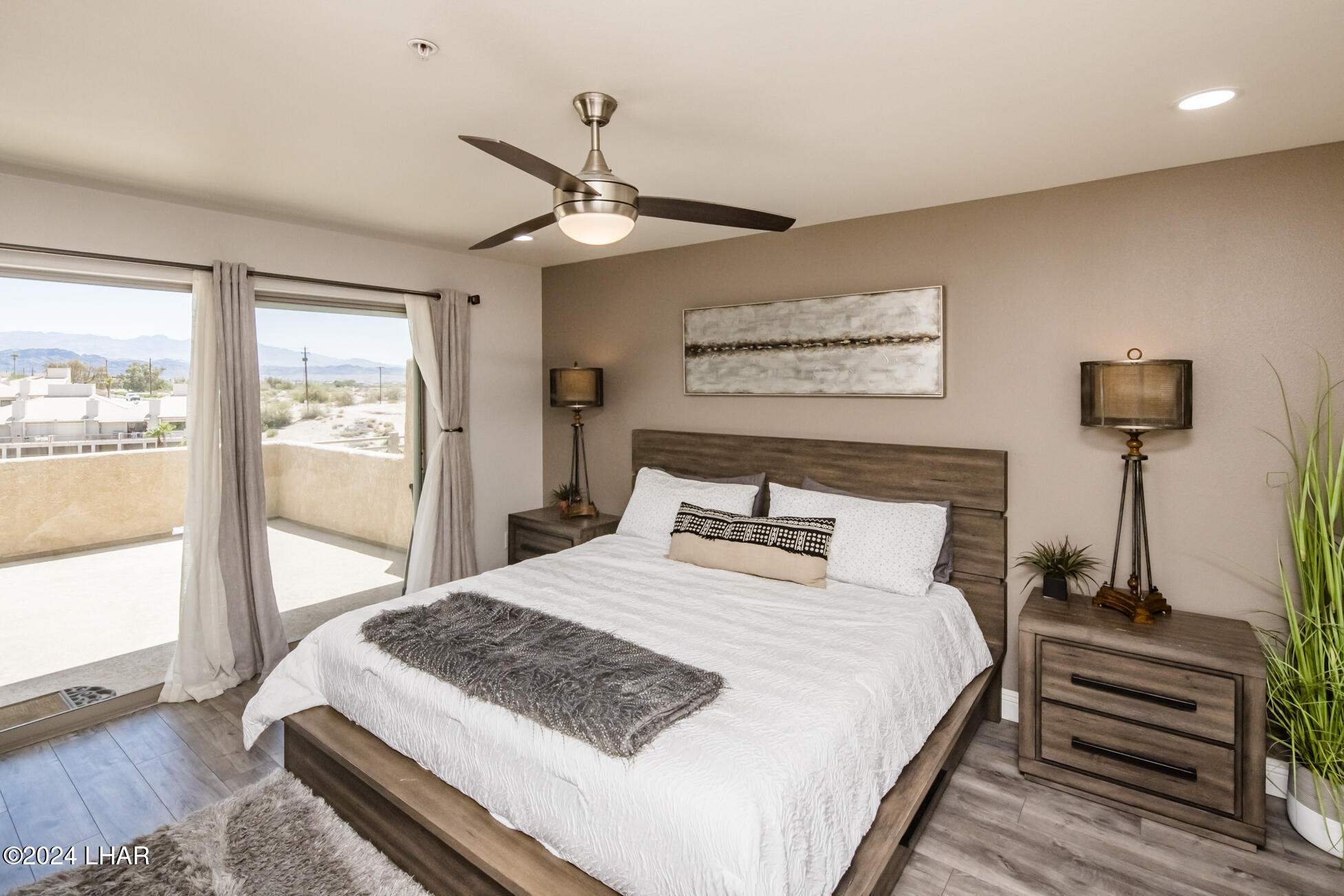 Lake Havasu City, Arizona, 86403, United States, 2 Bedrooms Bedrooms, ,1 BathroomBathrooms,Residential,For Sale,1838731