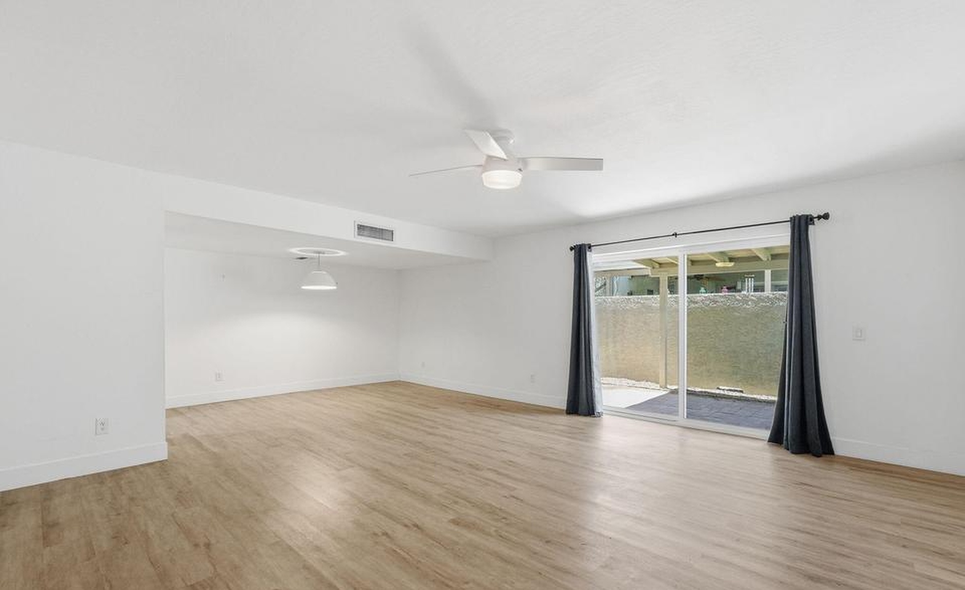  7618 N 19th Drive  Phoenix, AZ - 物件實景