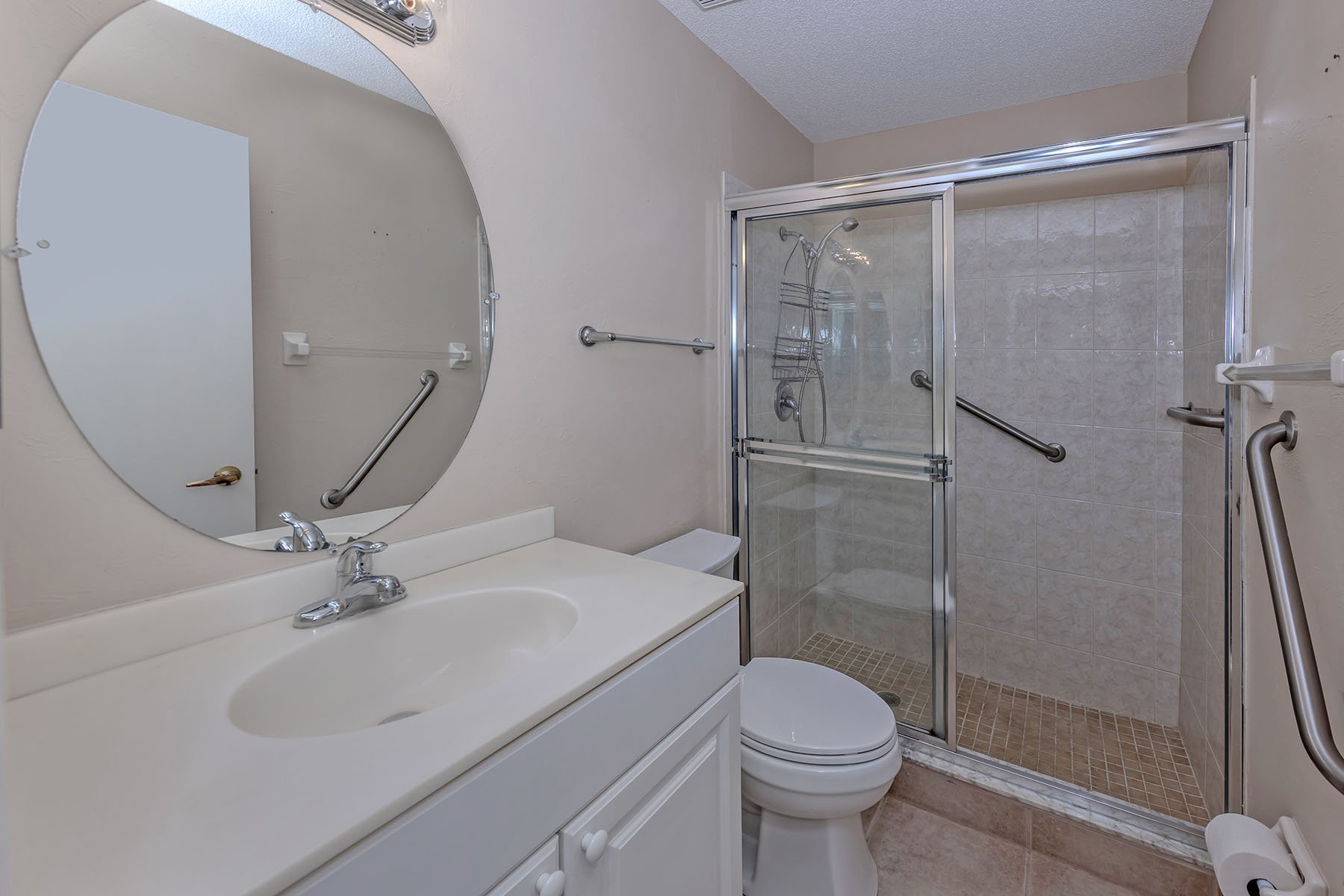  VILLAGE IN THE PINES - 物件實景