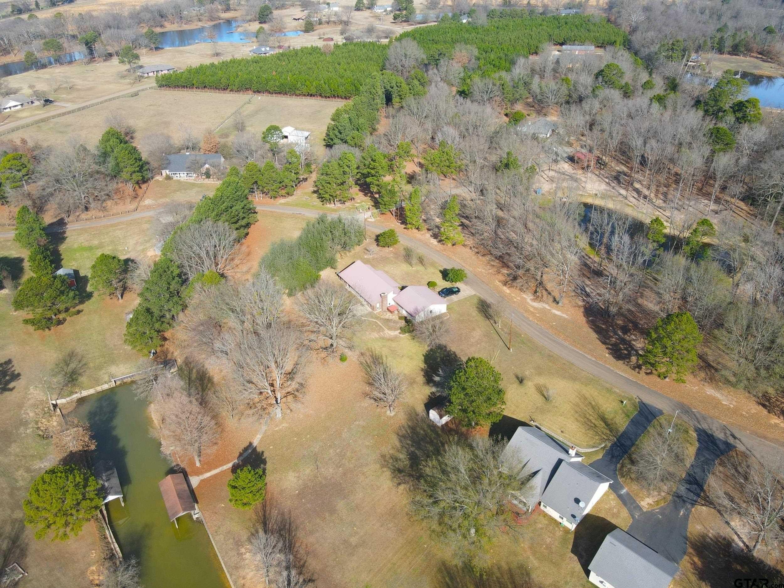 Pittsburg, Texas, 75686, United States, 3 Bedrooms Bedrooms, ,2 BathroomsBathrooms,Residential,For Sale,2008621