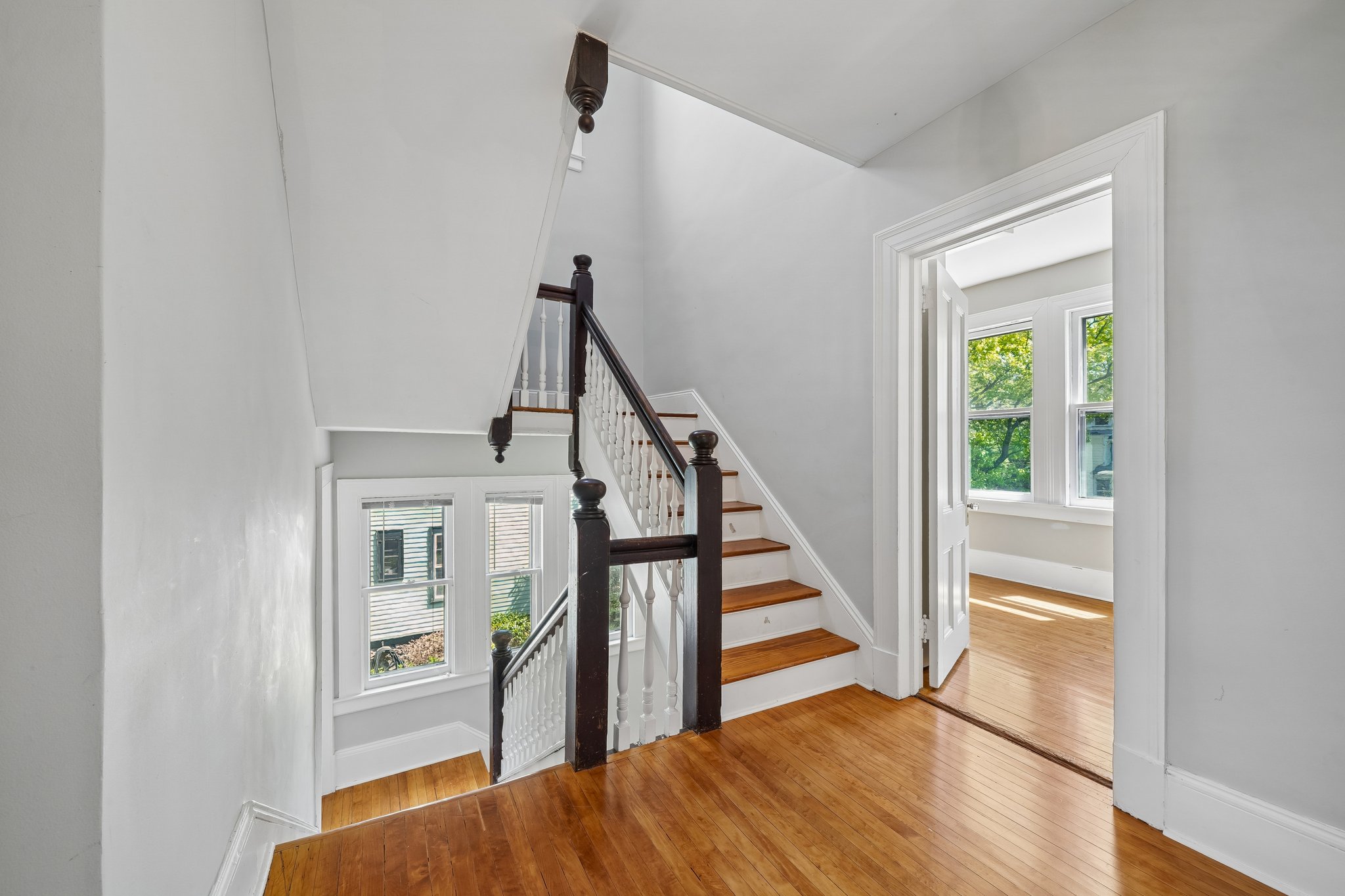  215 Inwood Avenue, Montclair, NJ 07043 - 物件實景