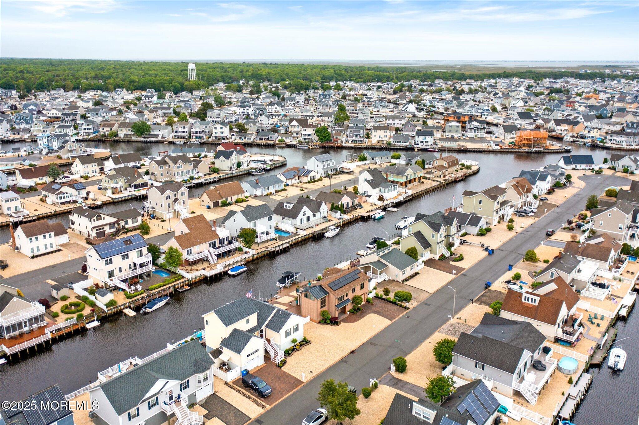 Manahawkin, New Jersey, 08050, United States, 3 Bedrooms Bedrooms, ,2 BathroomsBathrooms,Residential,For Sale,1905747