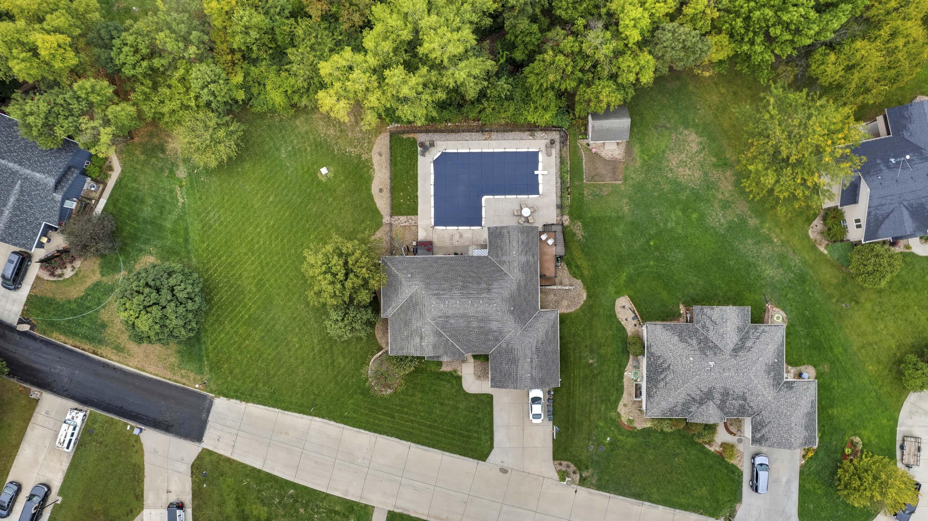 Manhattan, Kansas, 66502, United States, 5 Bedrooms Bedrooms, ,3 BathroomsBathrooms,Residential,For Sale,1960988