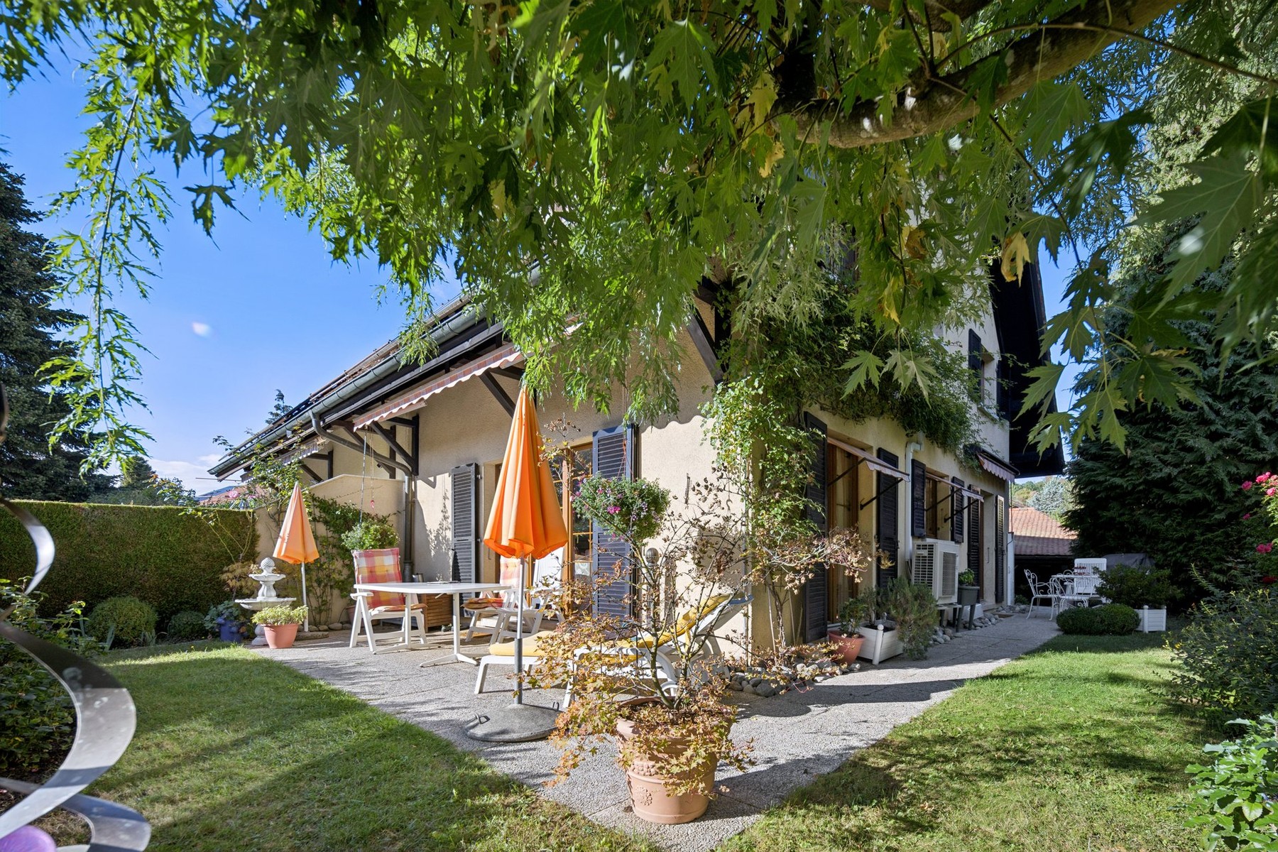  6-room family home on a spacious lot - 物件實景