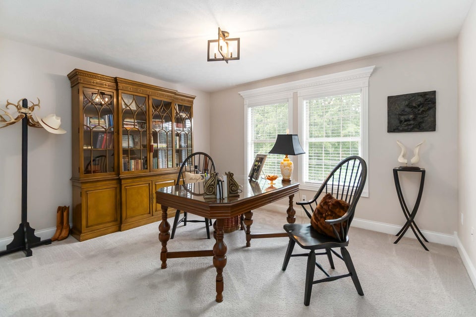 Somerset, Kentucky, 42503, United States, 4 Bedrooms Bedrooms, ,4 BathroomsBathrooms,Residential,For Sale,1976545