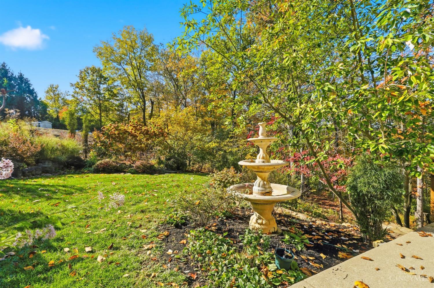 Anderson Twp, Ohio, 45230, United States, 5 Bedrooms Bedrooms, ,6 BathroomsBathrooms,Residential,For Sale,1988245