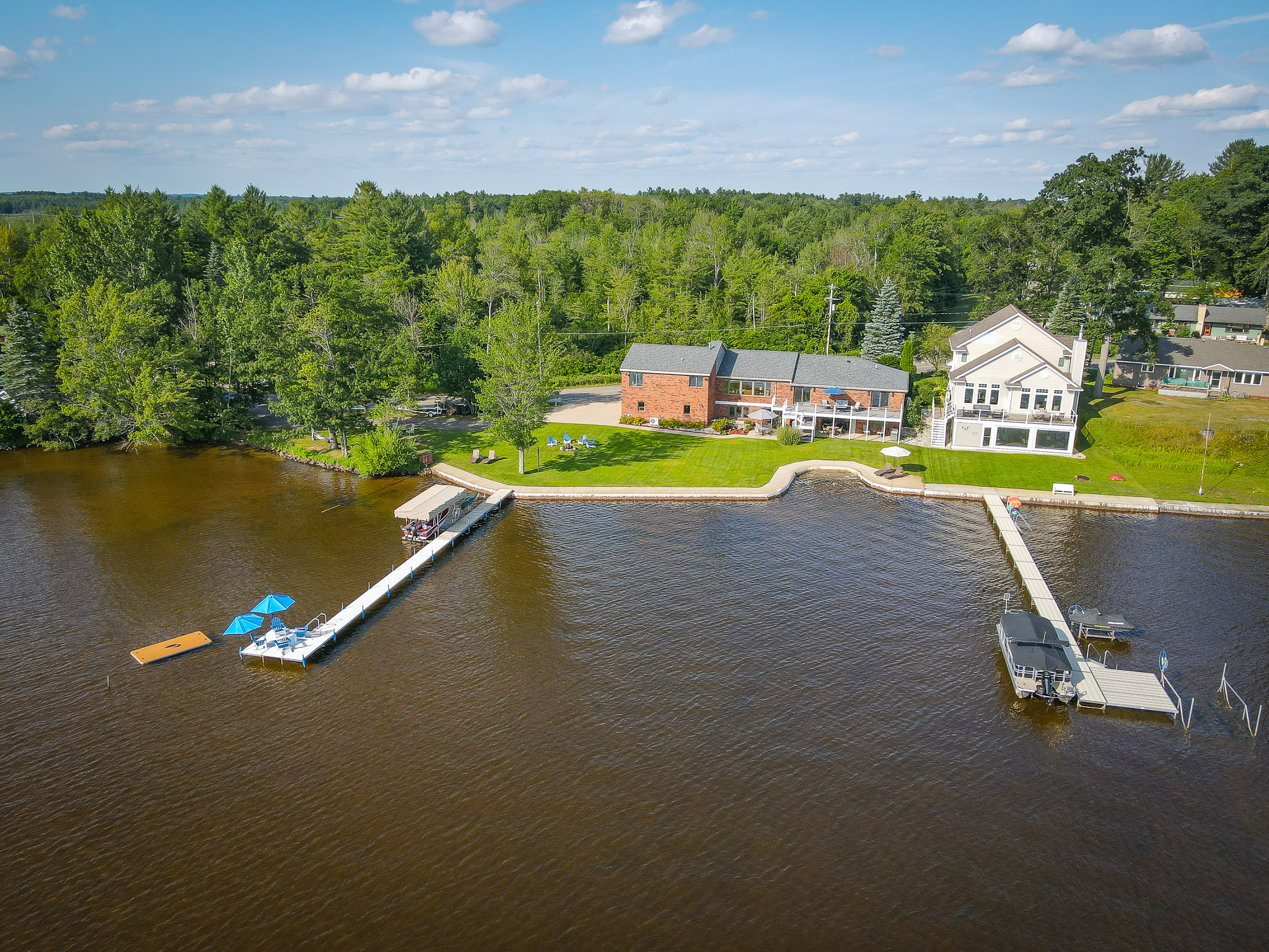 Cadillac, Michigan, 49601, United States, 5 Bedrooms Bedrooms, ,4 BathroomsBathrooms,Residential,For Sale,1905816