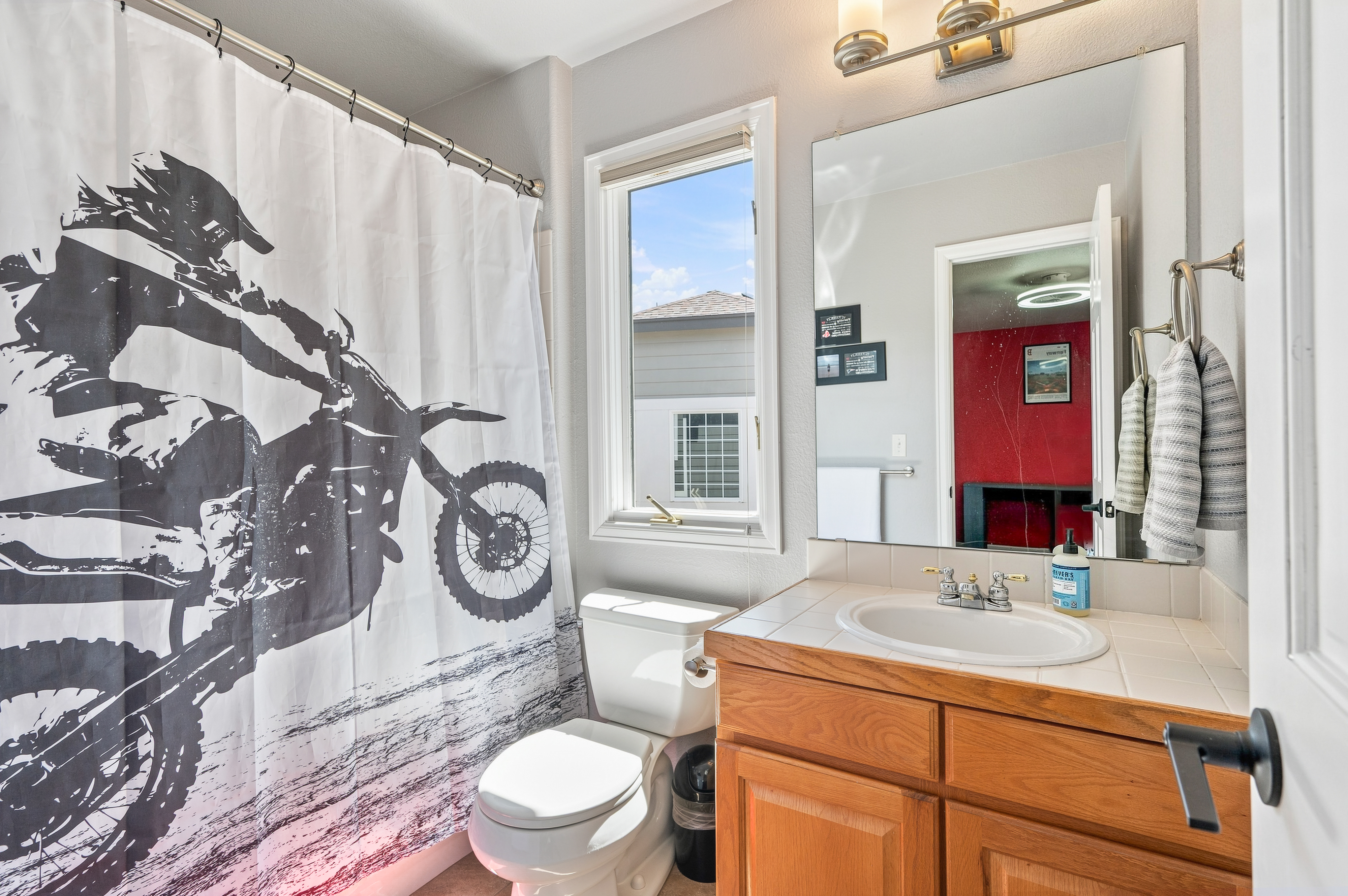 Perfectly Maintained and Thoughtfully Updated Home in Highlands Ranch - 物件實景