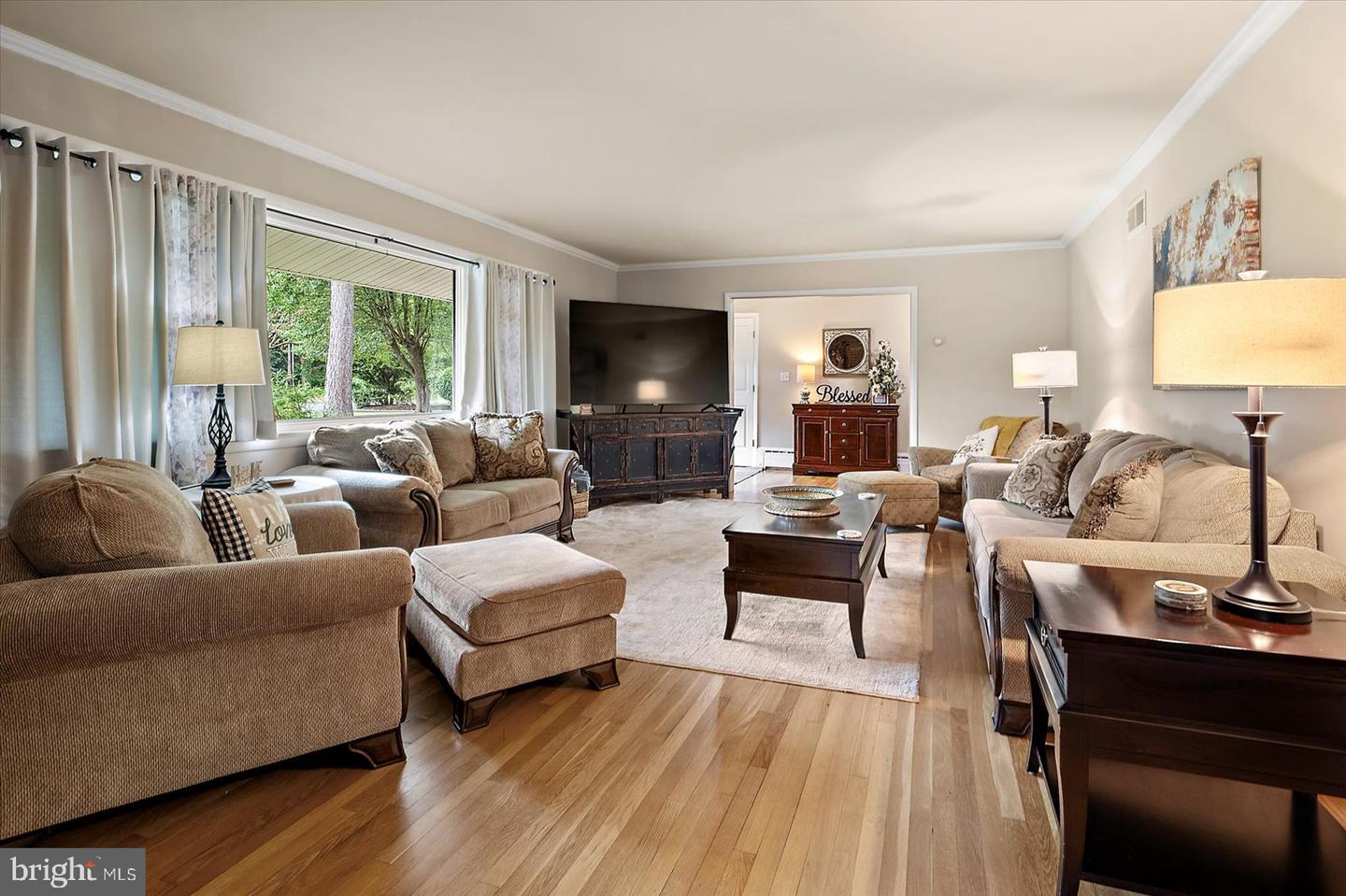 Salisbury, Maryland, 21801, United States, 3 Bedrooms Bedrooms, ,3 BathroomsBathrooms,Residential,For Sale,1898582