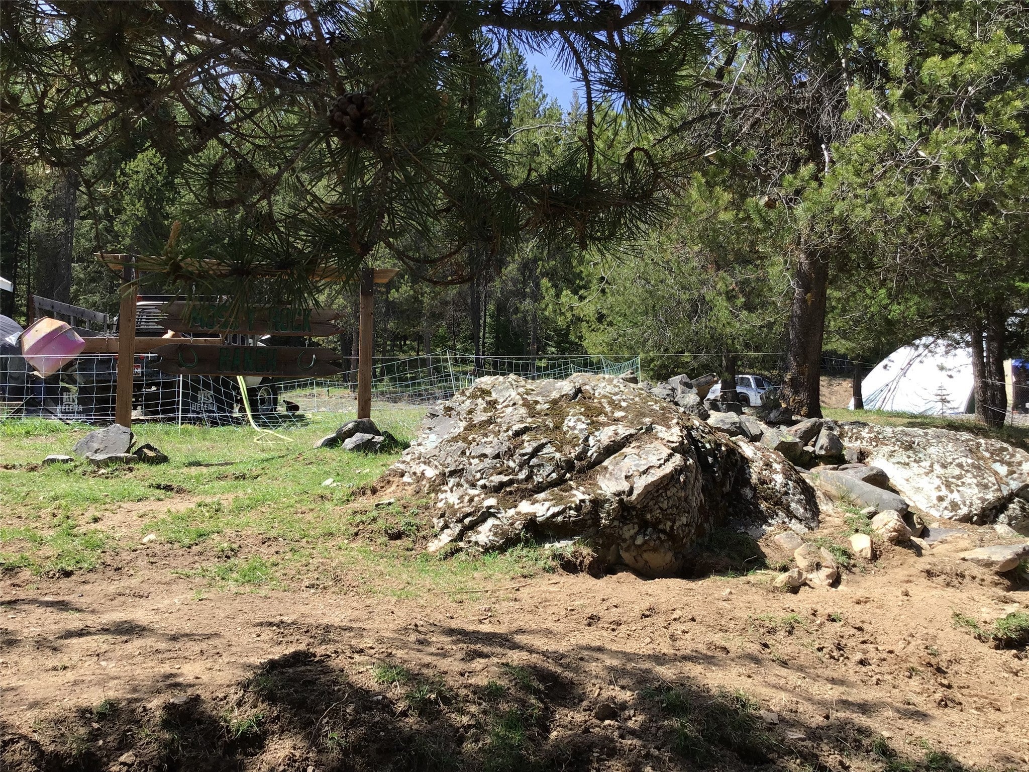 De Borgia, Montana, 59830, United States, 2 Bedrooms Bedrooms, ,1 BathroomBathrooms,Residential,For Sale,1806179