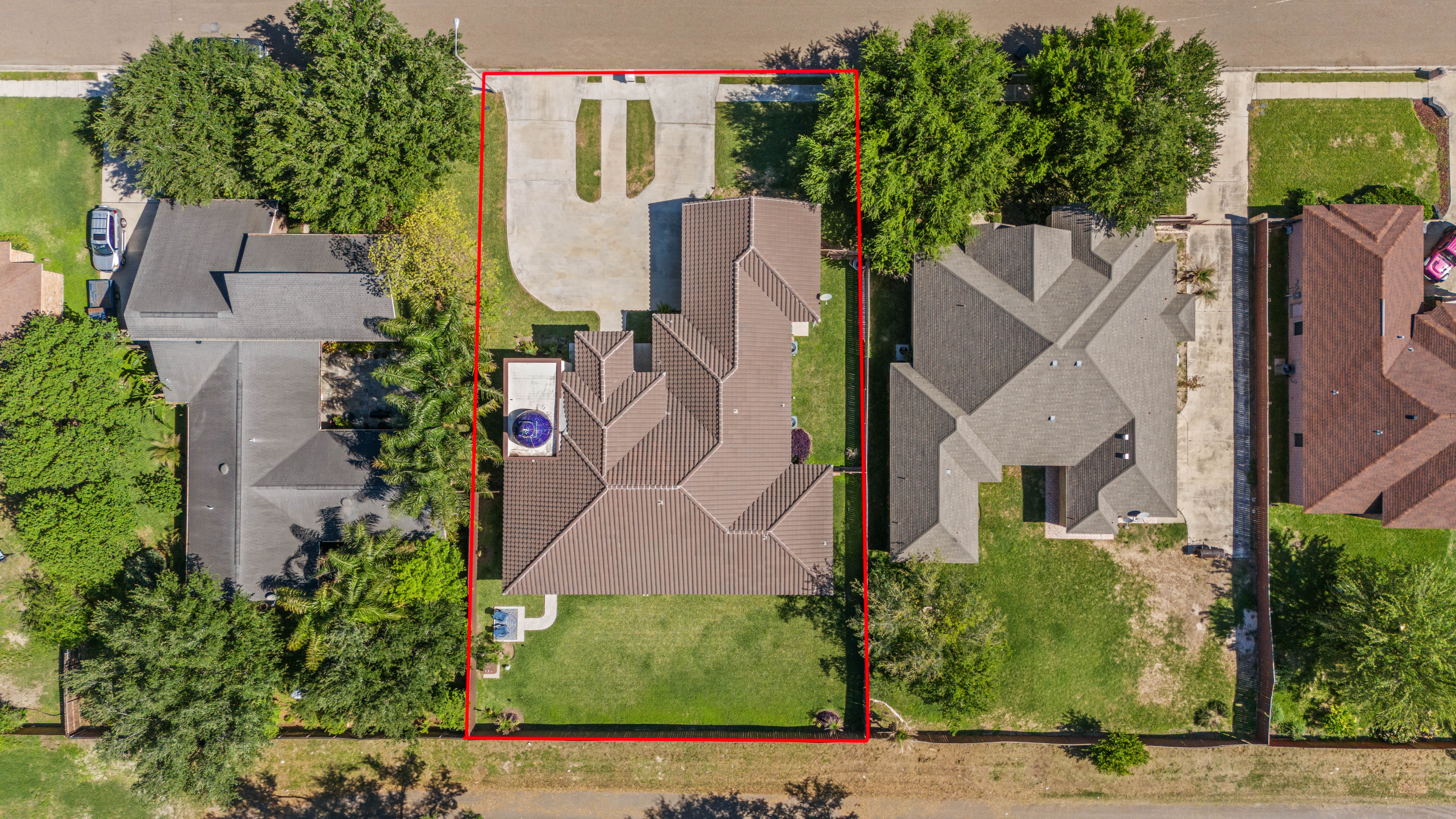 Mission, Texas, 78572, United States, 3 Bedrooms Bedrooms, ,4 BathroomsBathrooms,Residential,For Sale,1762015