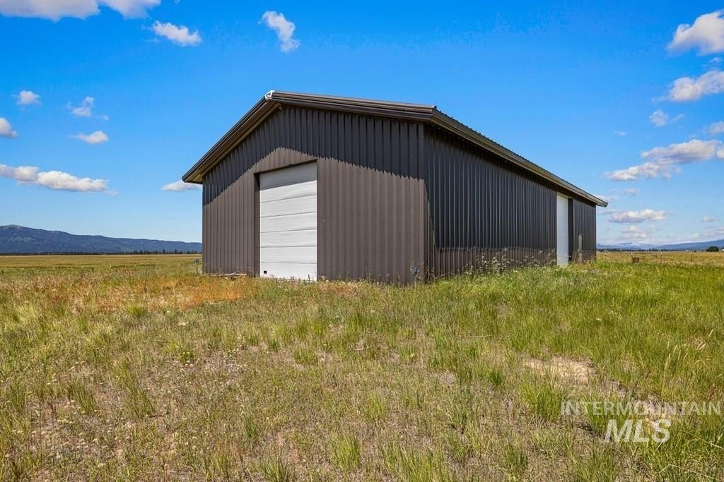Donnelly, Idaho, 83615, United States, ,Residential,For Sale,1772260