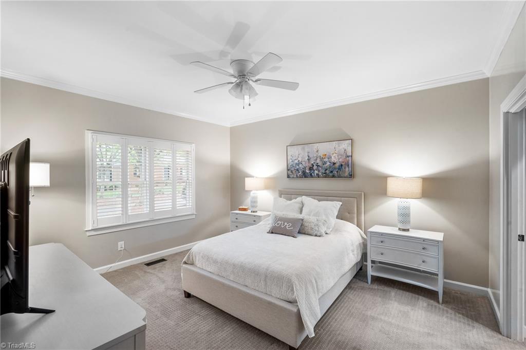 Lexington, North Carolina, 27292, United States, 3 Bedrooms Bedrooms, ,3 BathroomsBathrooms,Residential,For Sale,1925490