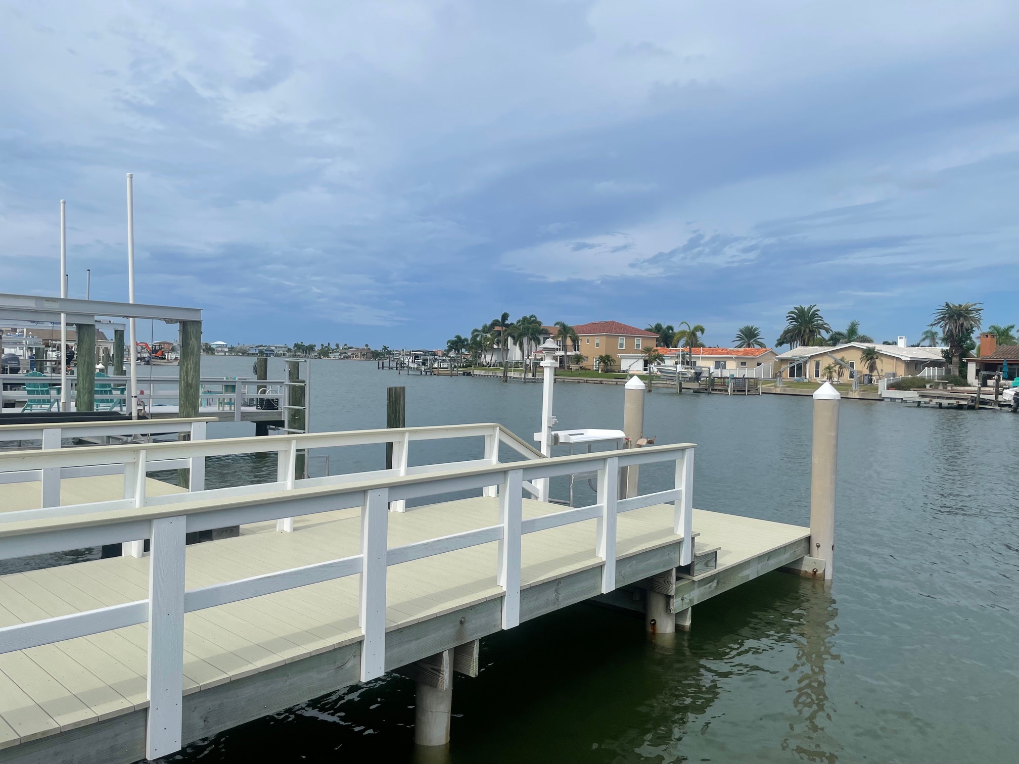 St. Petersburg, Florida, 33708, United States, 2 Bedrooms Bedrooms, ,2 BathroomsBathrooms,Residential,For Sale,1976301