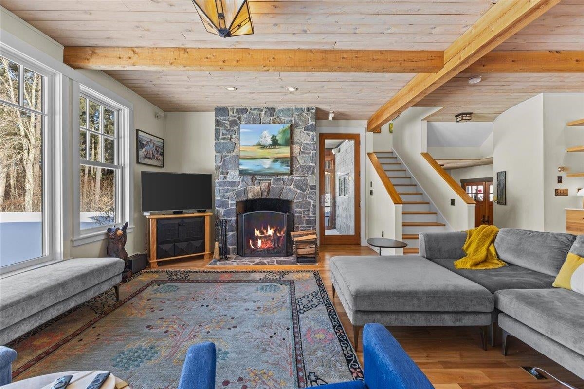 Stowe, Vermont, 05672, United States, 4 Bedrooms Bedrooms, ,3 BathroomsBathrooms,Residential,For Sale,1751990