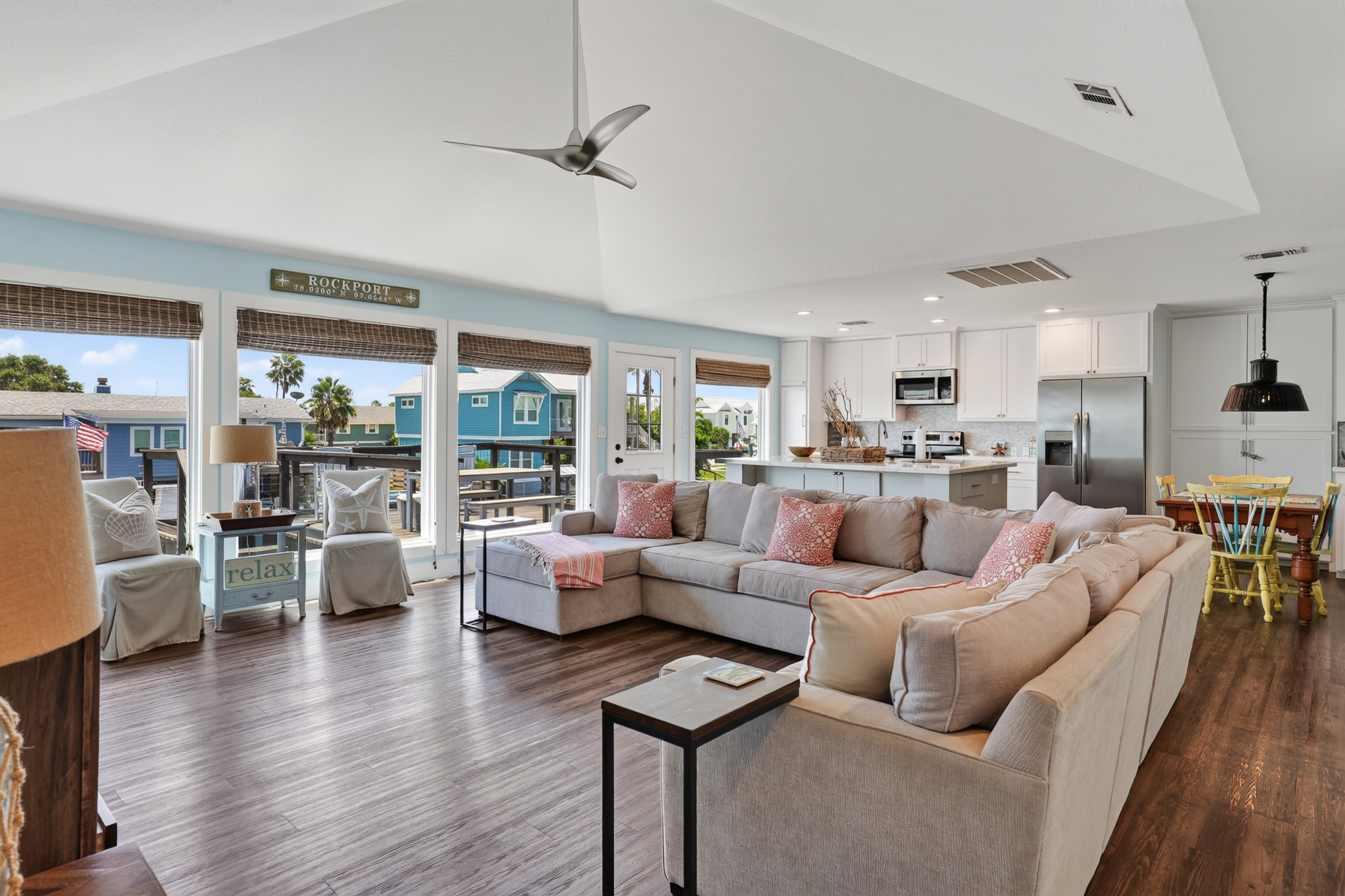  Waterfront Living at its Best in Key Allegro - 物件實景