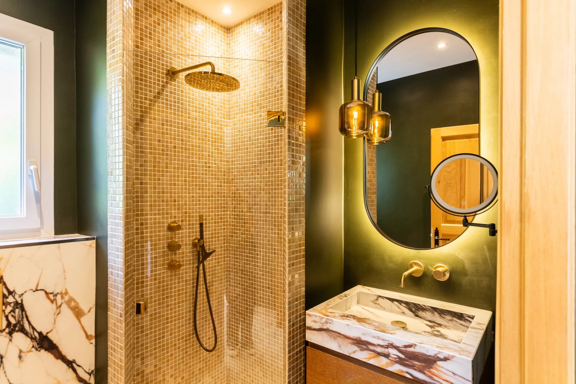 Sainte-Maxime, Provence-Alpes-Côte d’Azur, 83120, FR, 6 Bedrooms Bedrooms, ,6 BathroomsBathrooms,Residential,For Sale,1866313