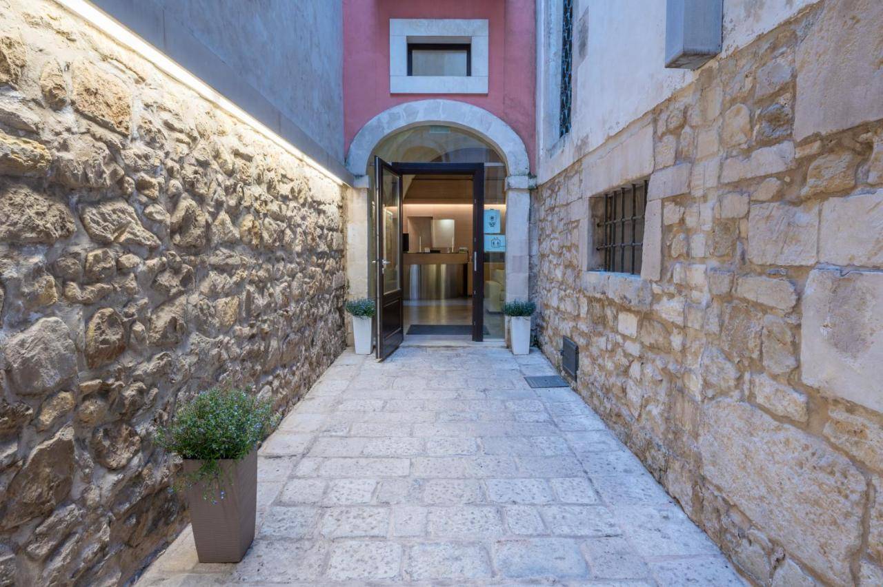 Ragusa, Ragusa, 97100, IT, 11 Bedrooms Bedrooms, ,11 BathroomsBathrooms,Residential,For Sale,1687176
