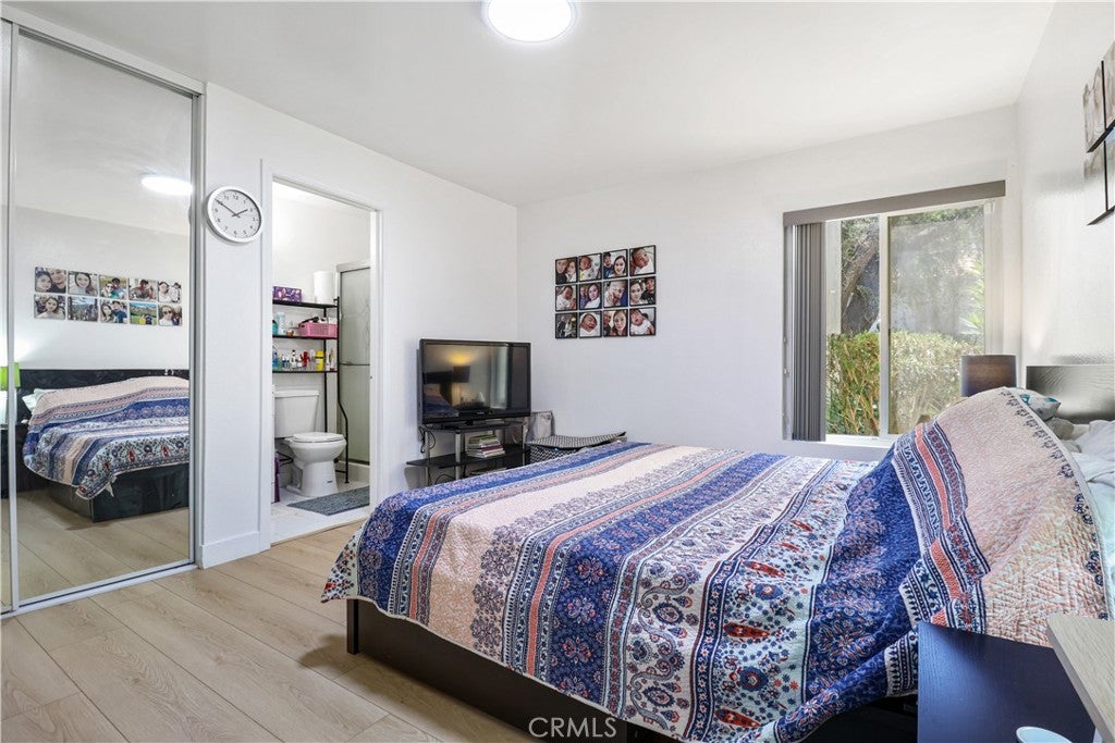 Tarzana, California, 91356, United States, 3 Bedrooms Bedrooms, ,2 BathroomsBathrooms,Residential,For Sale,1892794