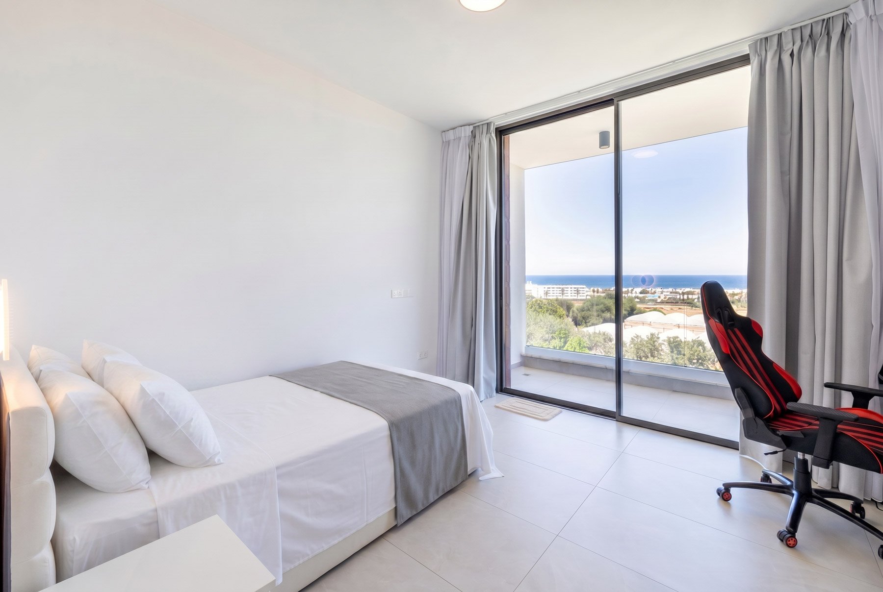  3-Bedroom Sea View Villa with Private Pool in Chloraka, Pafos - 物件實景