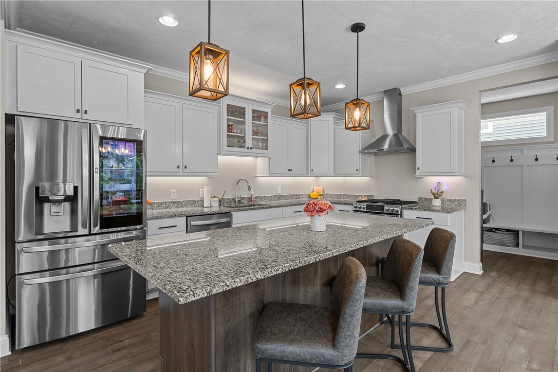 North Huntingdon, Pennsylvania, 15642, United States, 4 Bedrooms Bedrooms, ,3 BathroomsBathrooms,Residential,For Sale,1997748