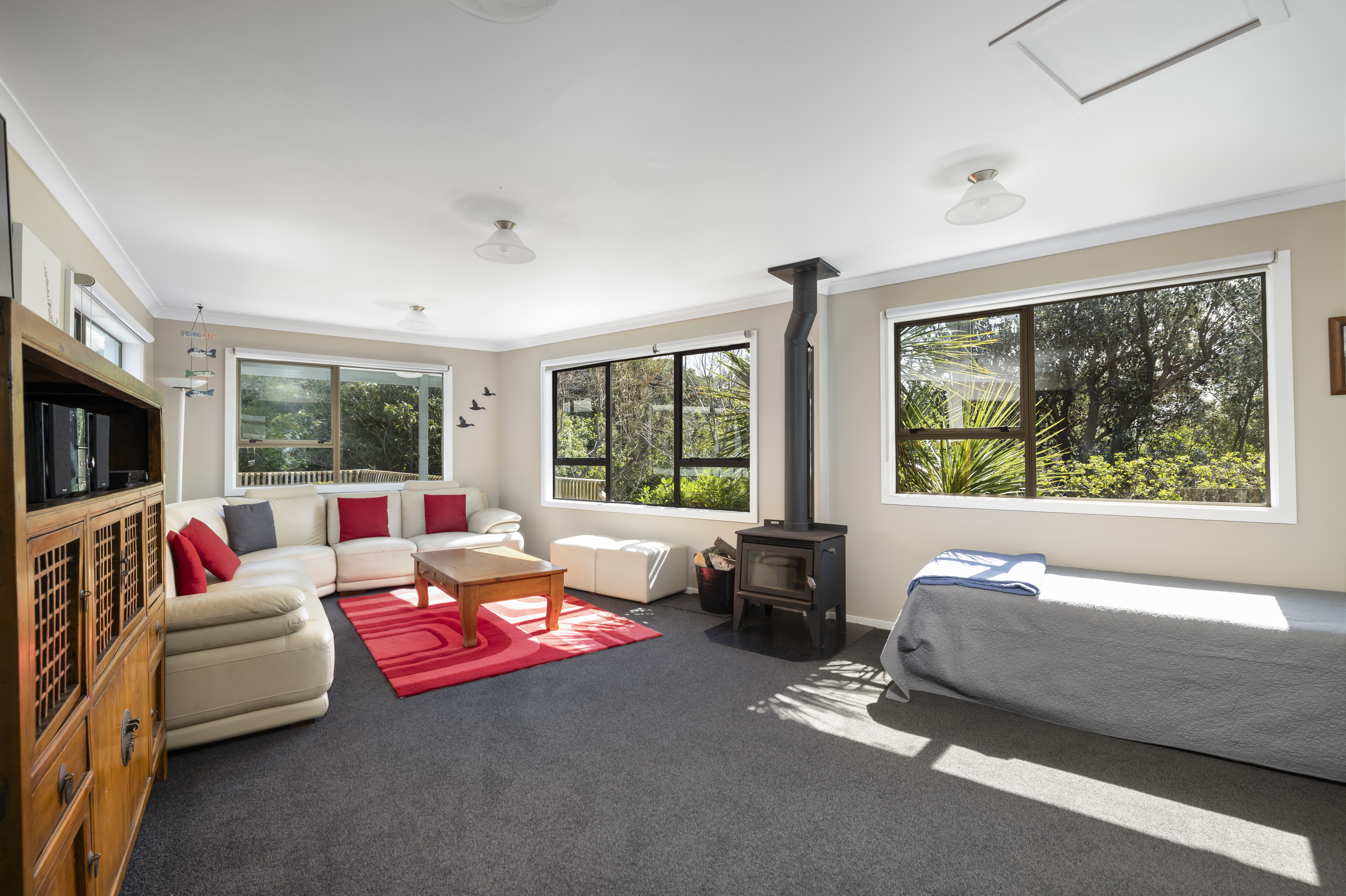  Fully Furnished Bach and Self Contained Studio - 物件實景