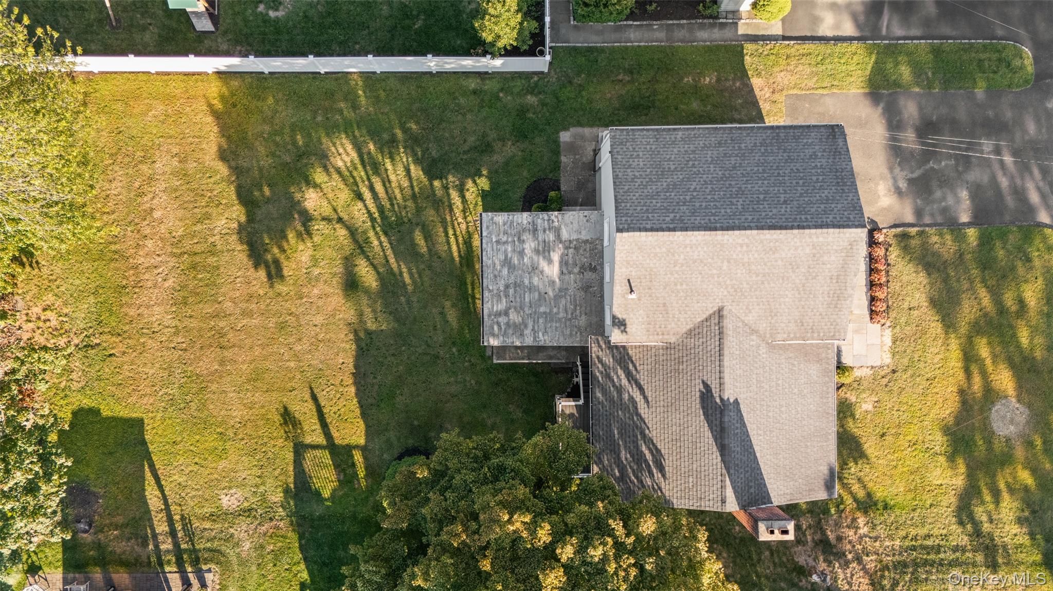 Mount Kisco, New York, 10549, United States, 3 Bedrooms Bedrooms, ,2 BathroomsBathrooms,Residential,For Sale,1942302
