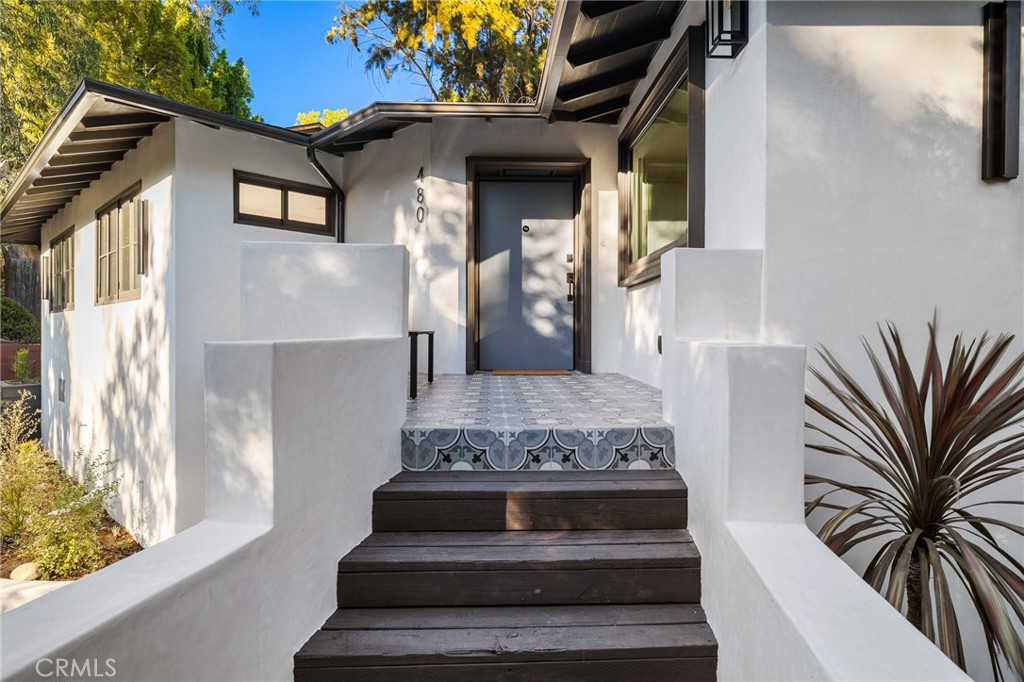Pasadena, California, 91105, United States, 3 Bedrooms Bedrooms, ,3 BathroomsBathrooms,Residential,For Sale,1941593