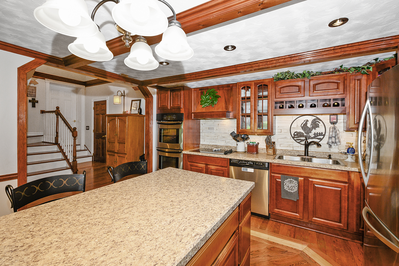 Tinley Park, Illinois, 60487, United States, 6 Bedrooms Bedrooms, ,4 BathroomsBathrooms,Residential,For Sale,1984113