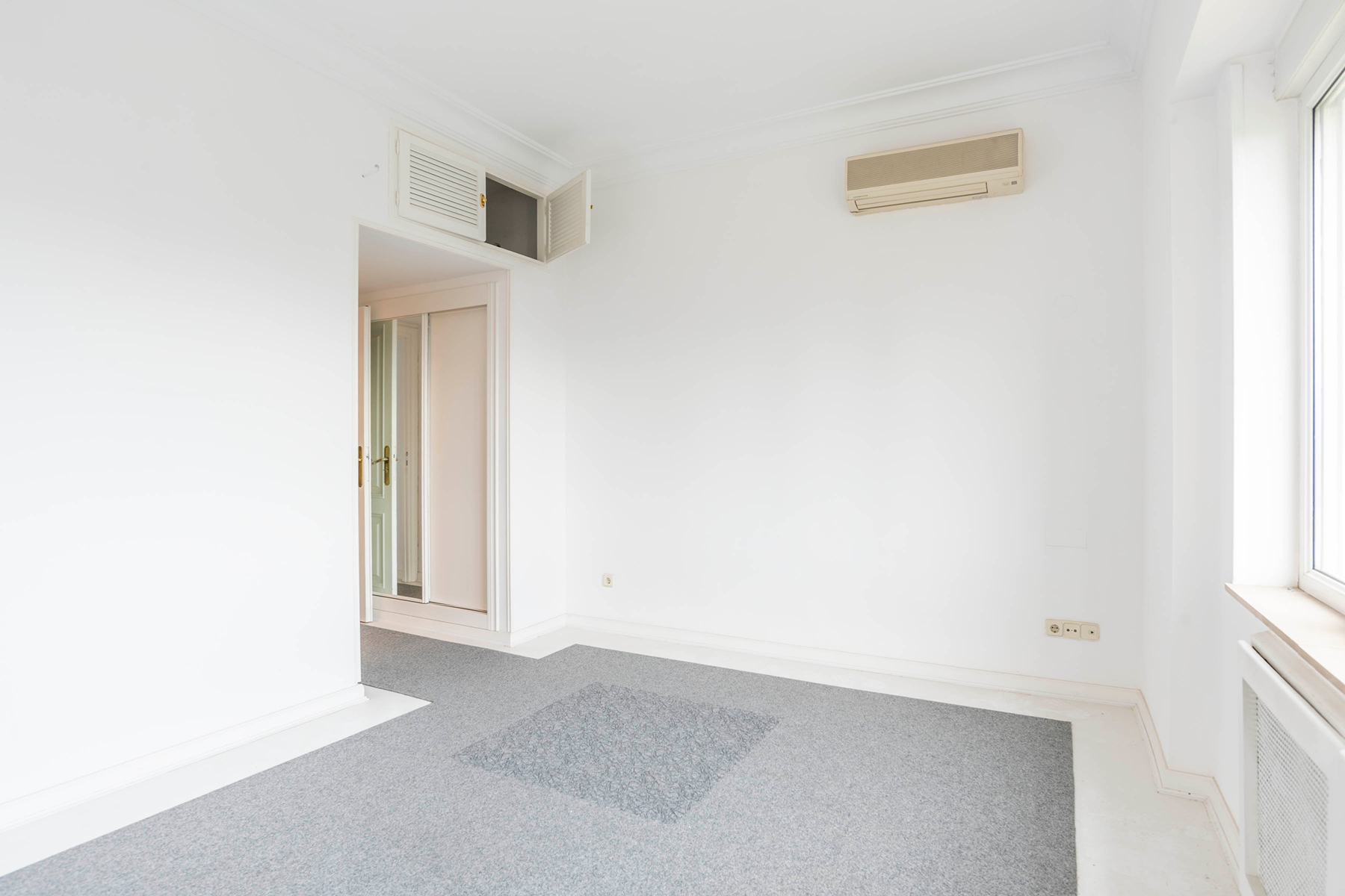  Apartment in El Viso to renovate - 物件實景