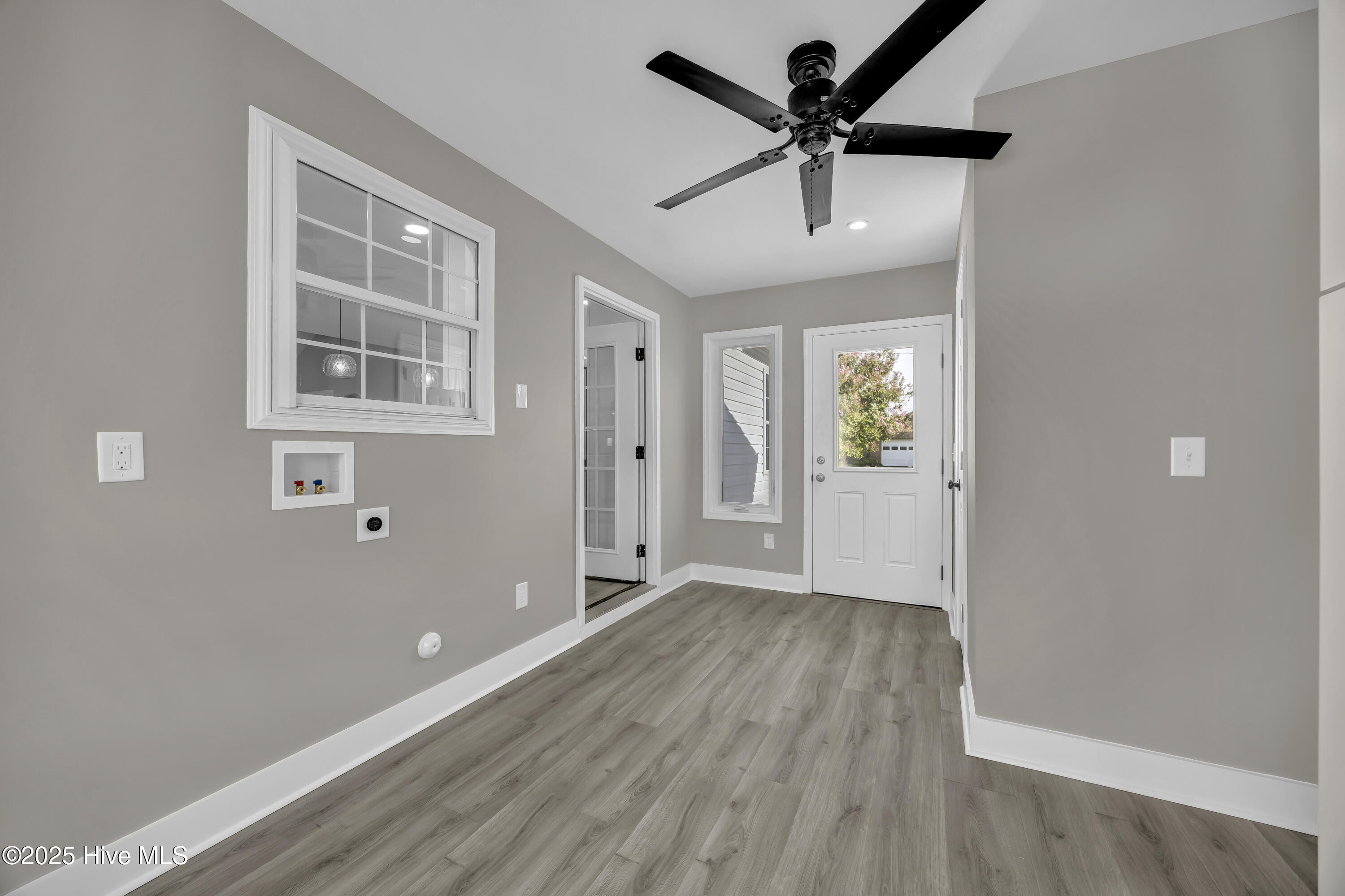 Carolina Beach, North Carolina, 28428, United States, 4 Bedrooms Bedrooms, ,4 BathroomsBathrooms,Residential,For Sale,1906698