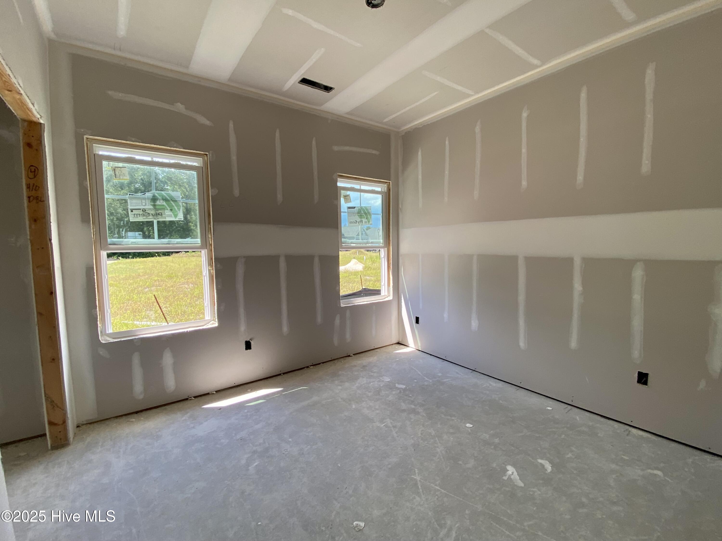 Oak Island, North Carolina, 28461, United States, 4 Bedrooms Bedrooms, ,3 BathroomsBathrooms,Residential,For Sale,1927196