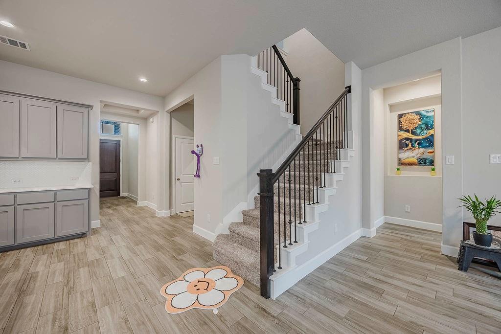 Hickory Creek, Texas, 75065, United States, 5 Bedrooms Bedrooms, ,4 BathroomsBathrooms,Residential,For Sale,1923307