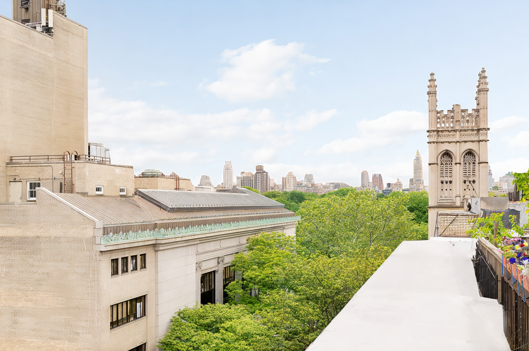 18 W 76th Street, New York, New York, 10023, United States, 6 Bedrooms Bedrooms, ,7 BathroomsBathrooms,Residential,For Sale,18 W 76th Street,1558281