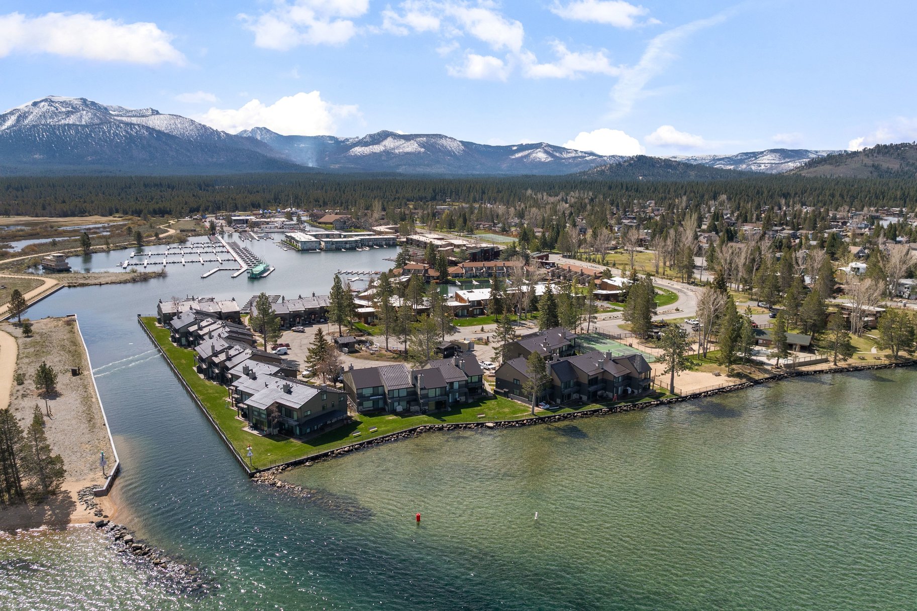  Lakeview Tahoe Keys Turnkey Townhome - 物件實景