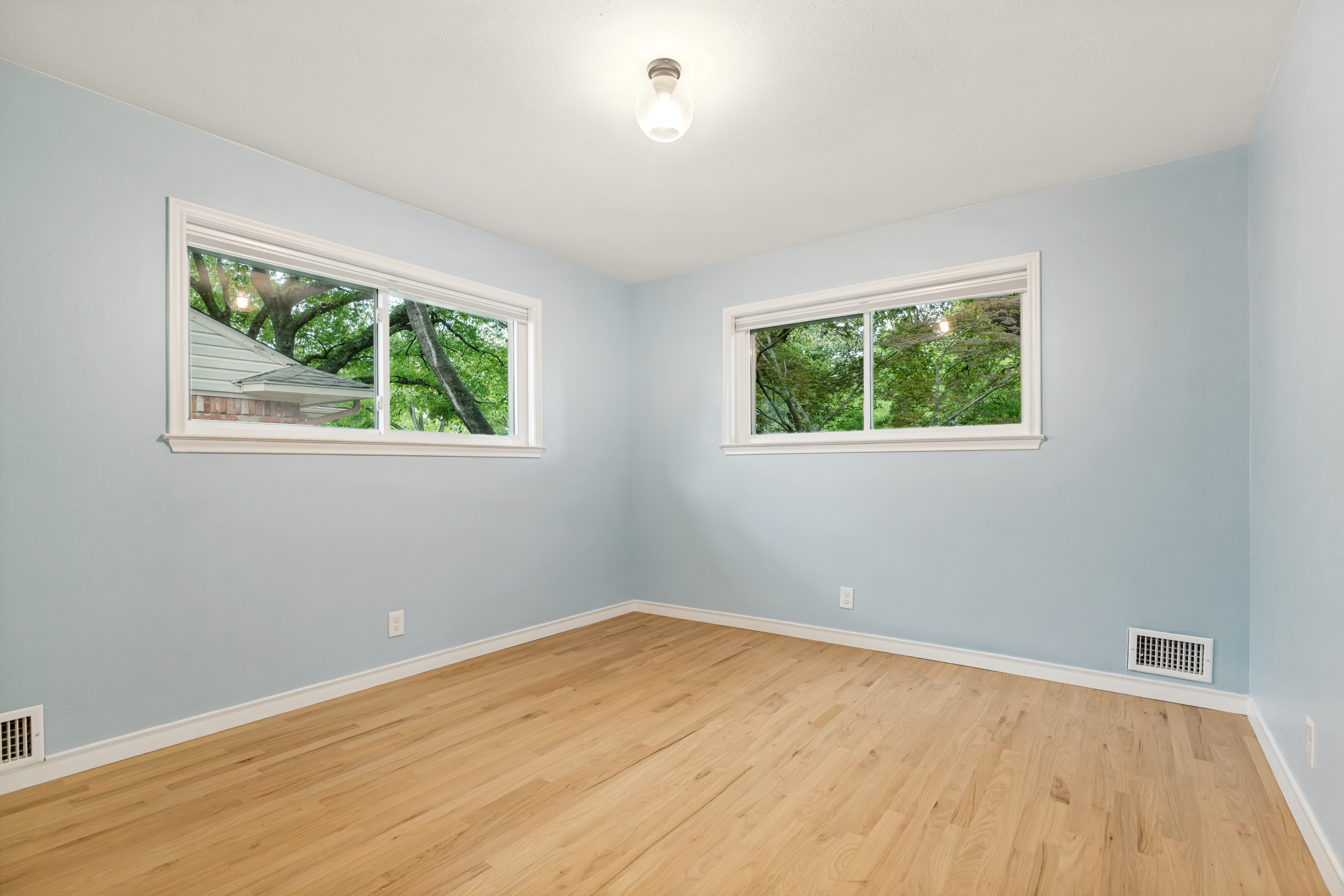  Beautifully Updated One-Story on Oversized Lot in Merriman Manor - 物件實景