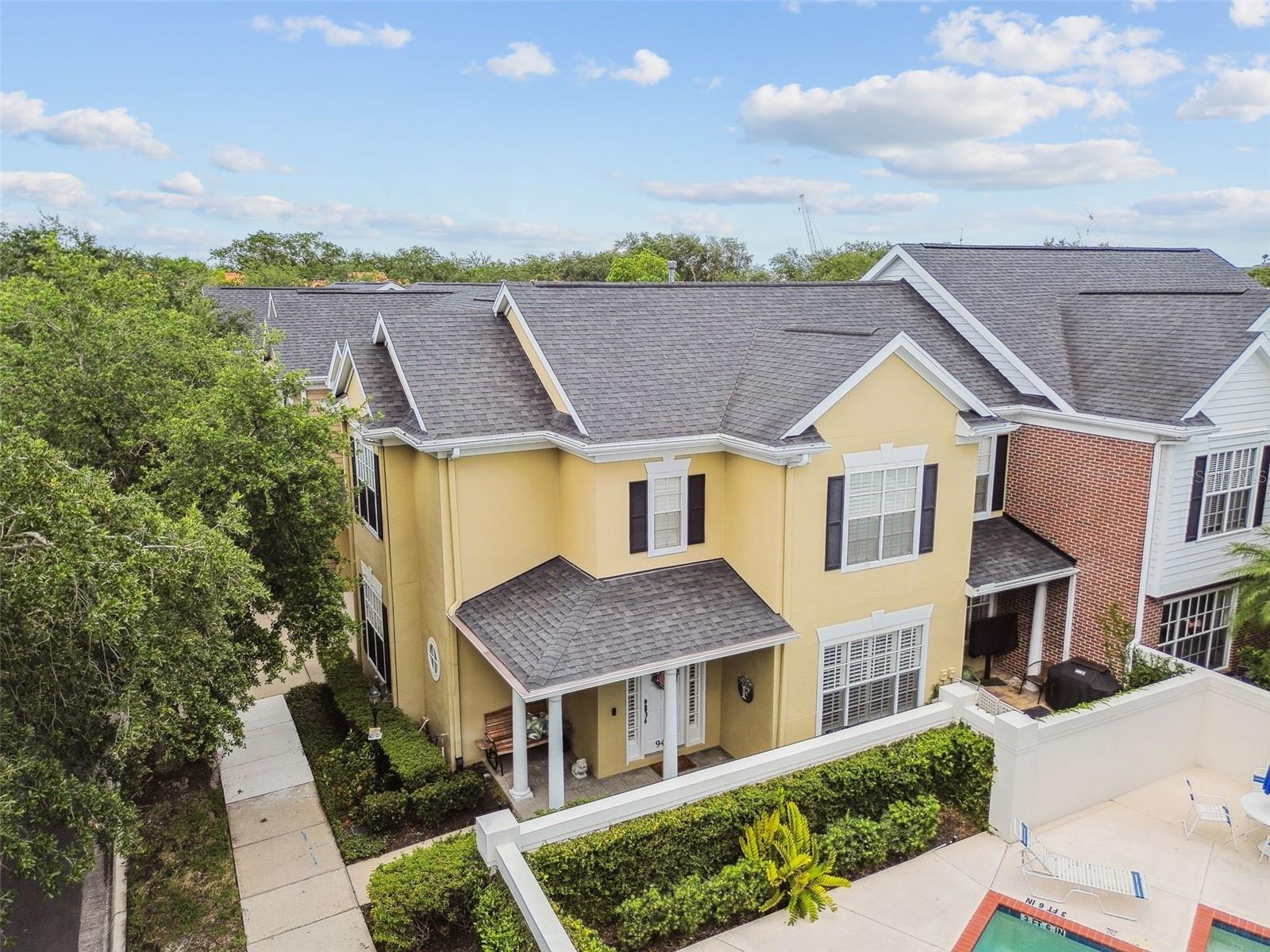 Tampa, Florida, 33602, United States, 4 Bedrooms Bedrooms, ,4 BathroomsBathrooms,Residential,For Sale,1976189