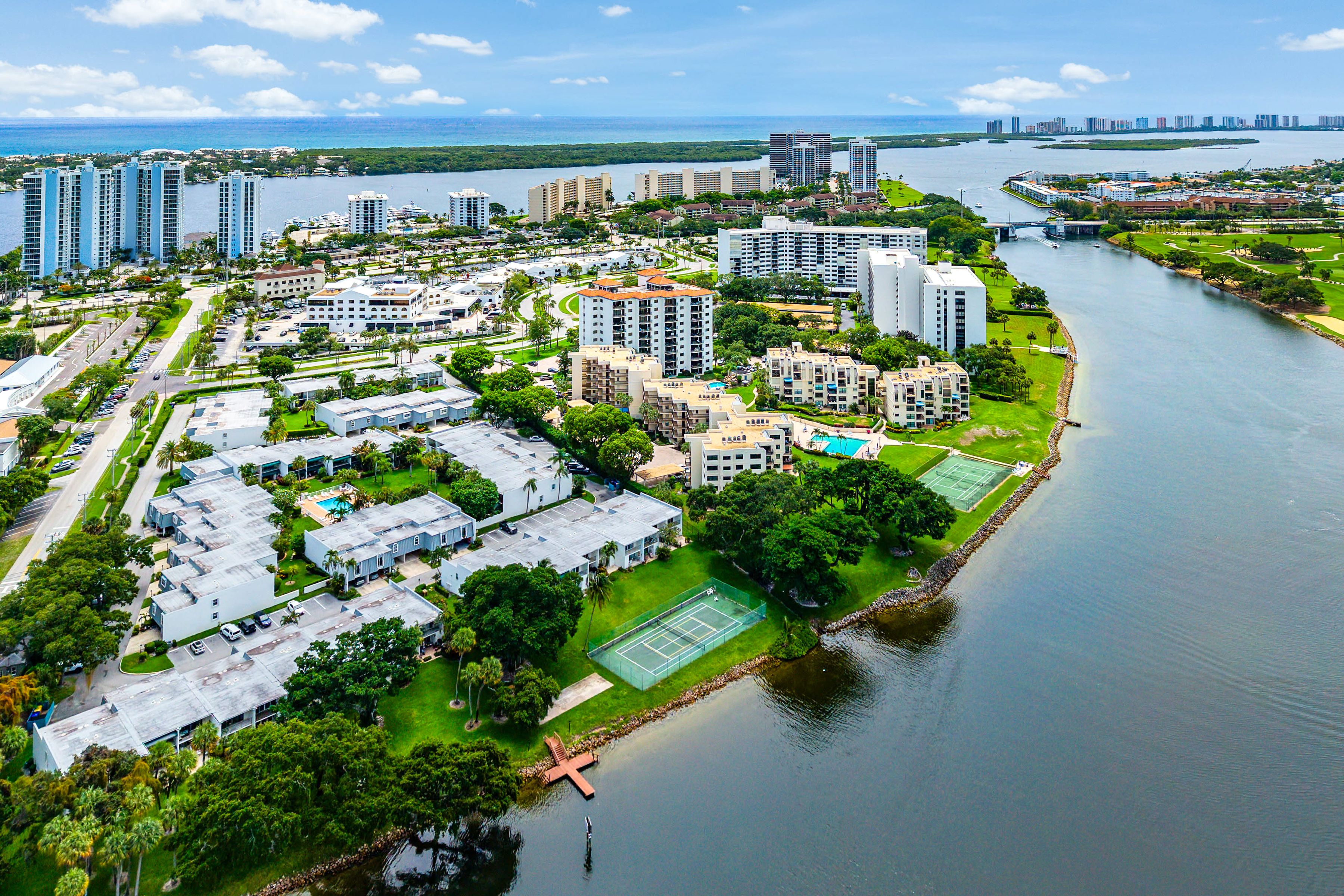  372 Golfview Road 101 - 物件實景