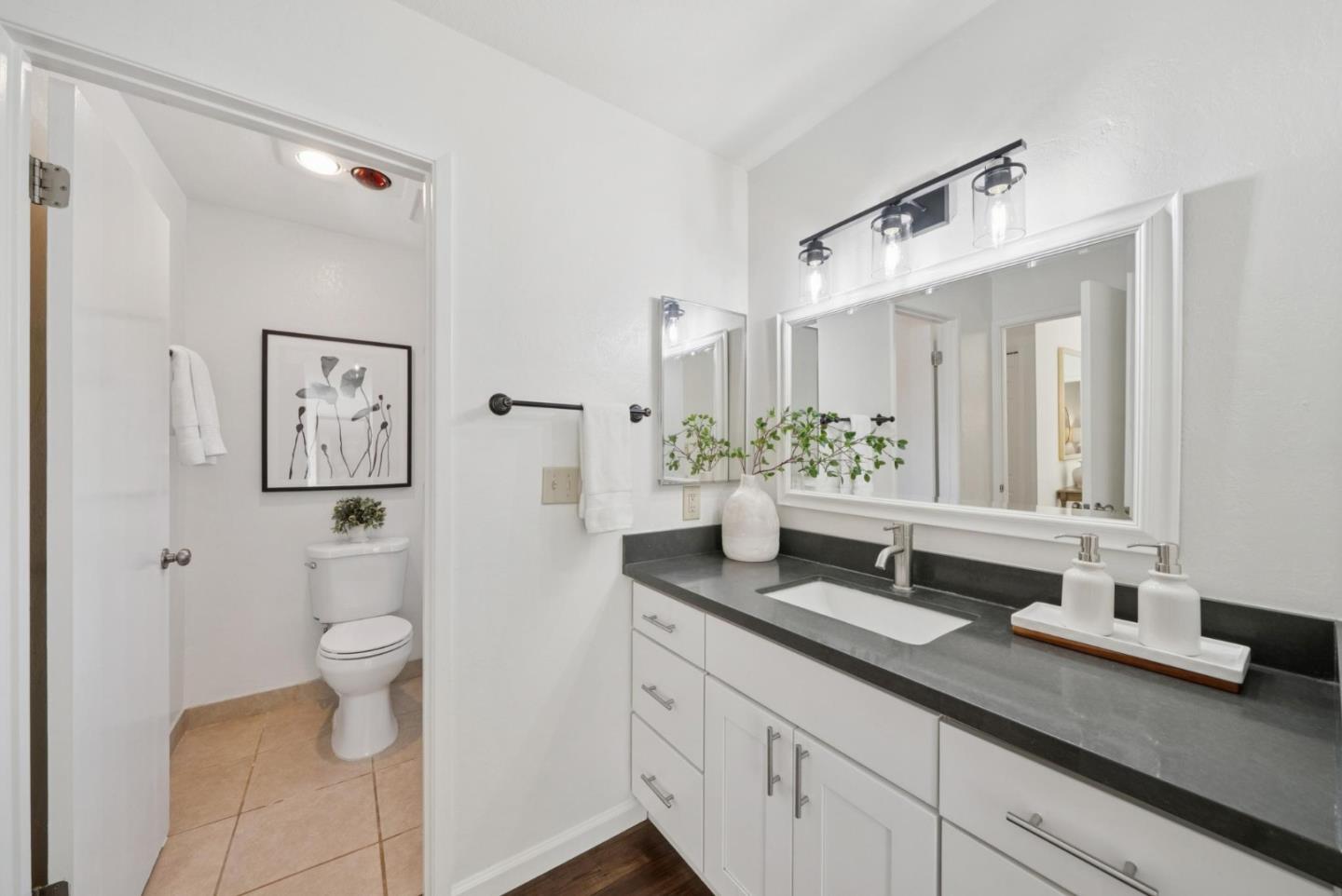 San Jose, California, 95136, United States, 3 Bedrooms Bedrooms, ,2 BathroomsBathrooms,Residential,For Sale,1917269