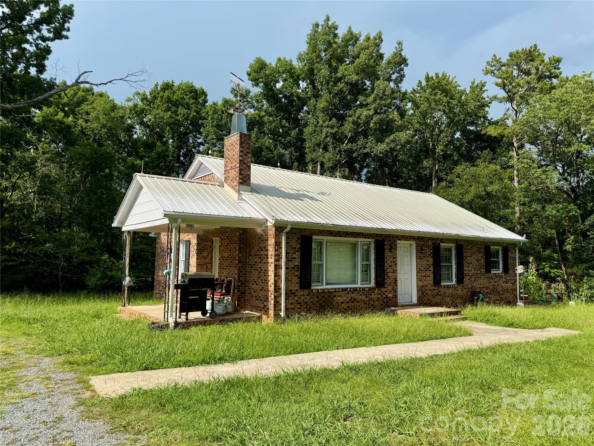 Russell Rd, Polkton, NC 28135